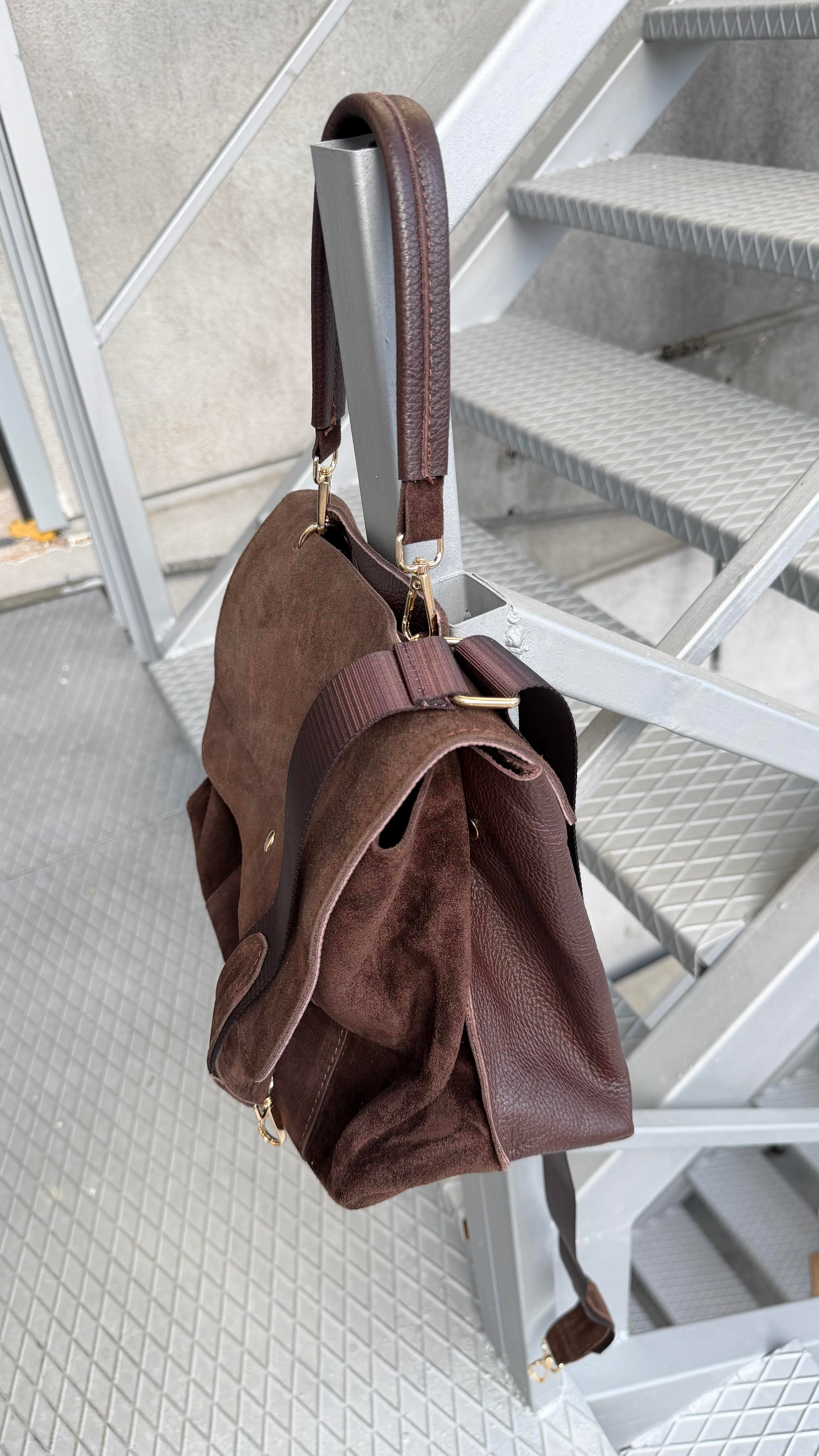 Hakiki Süet Deri Acıkahve Tutma Saplı Salaş Çanta 