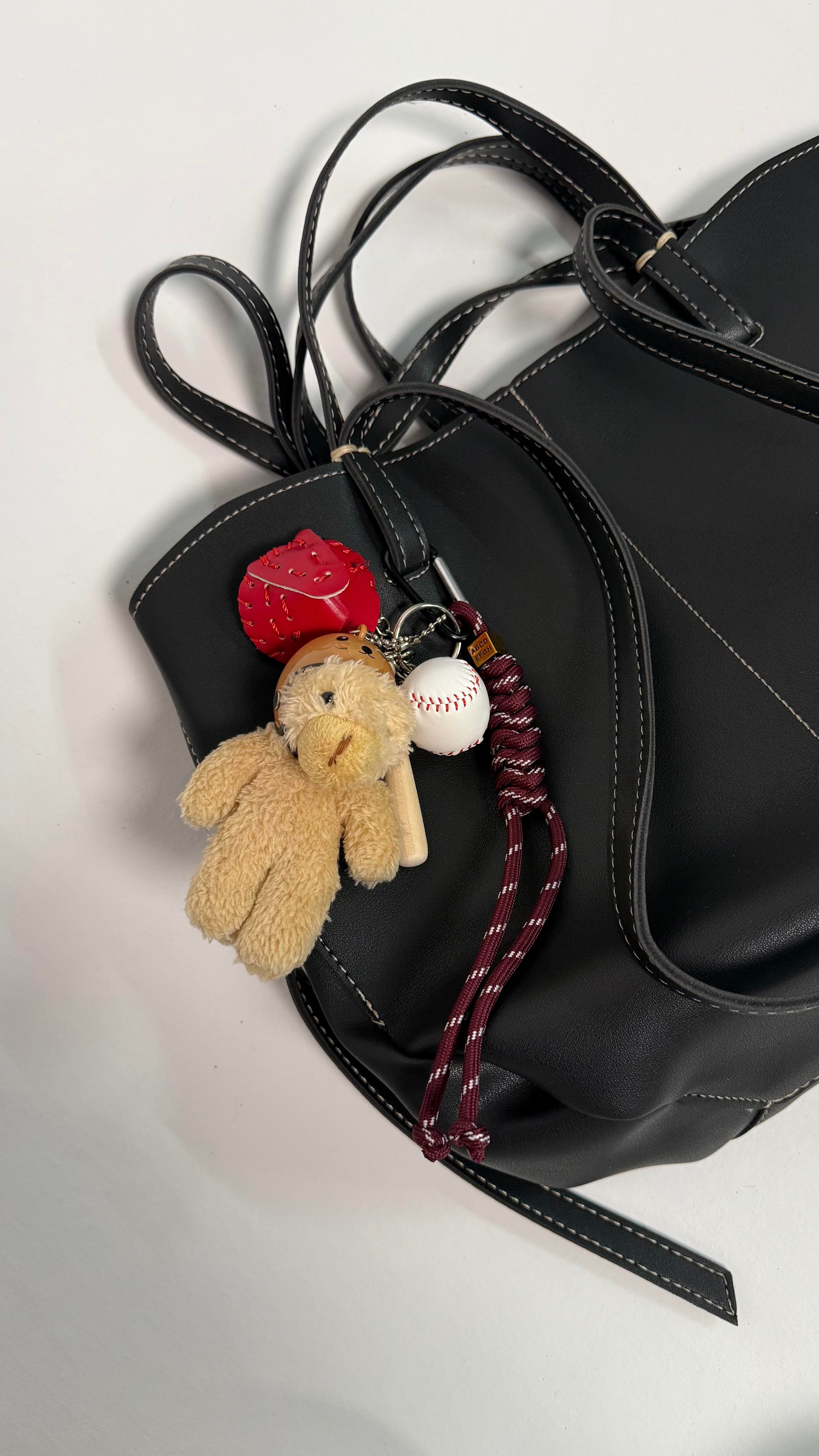 Kasklı Ayıcık Anahtarlık Charm