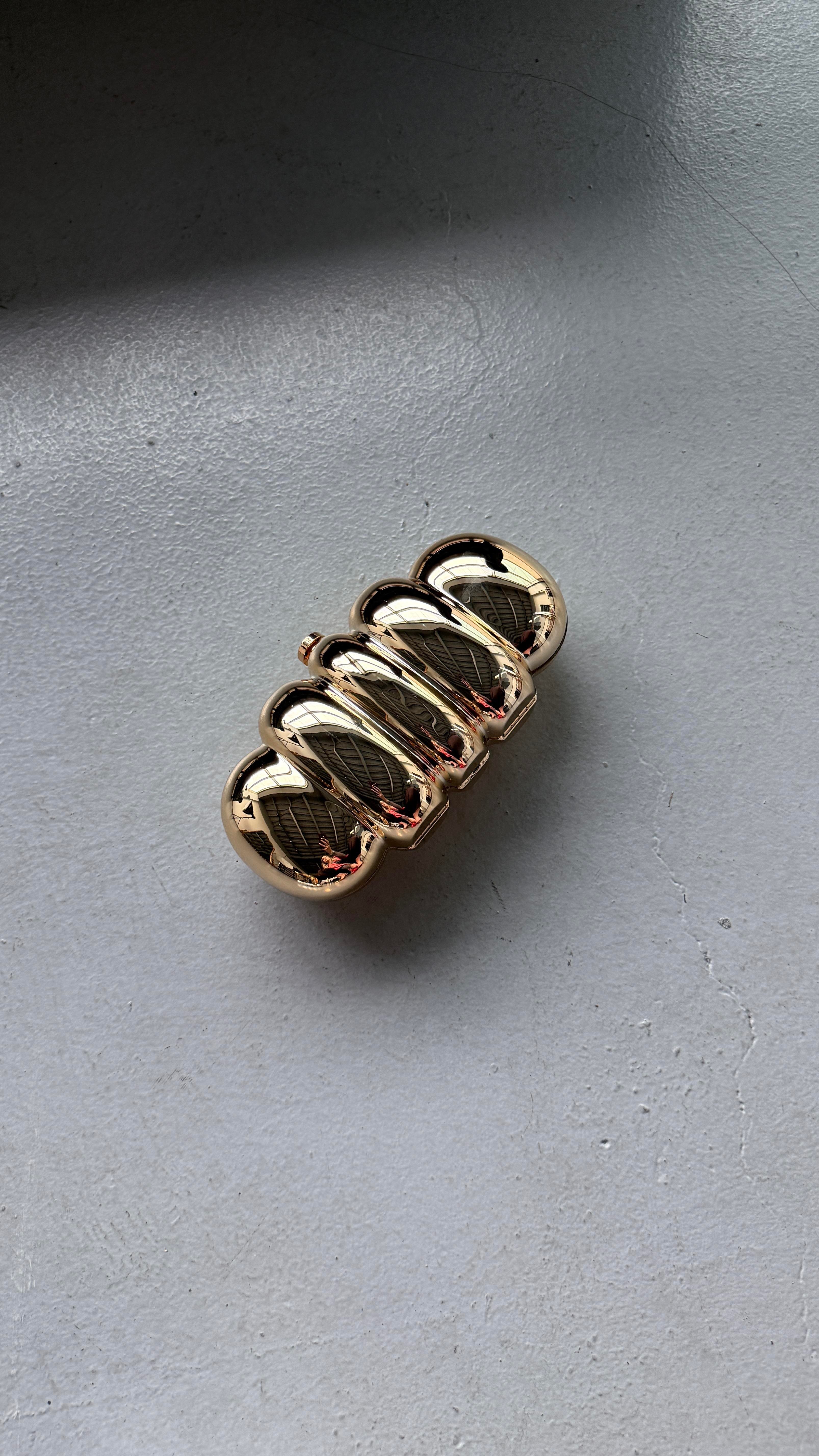 Lunara Gold Clutch