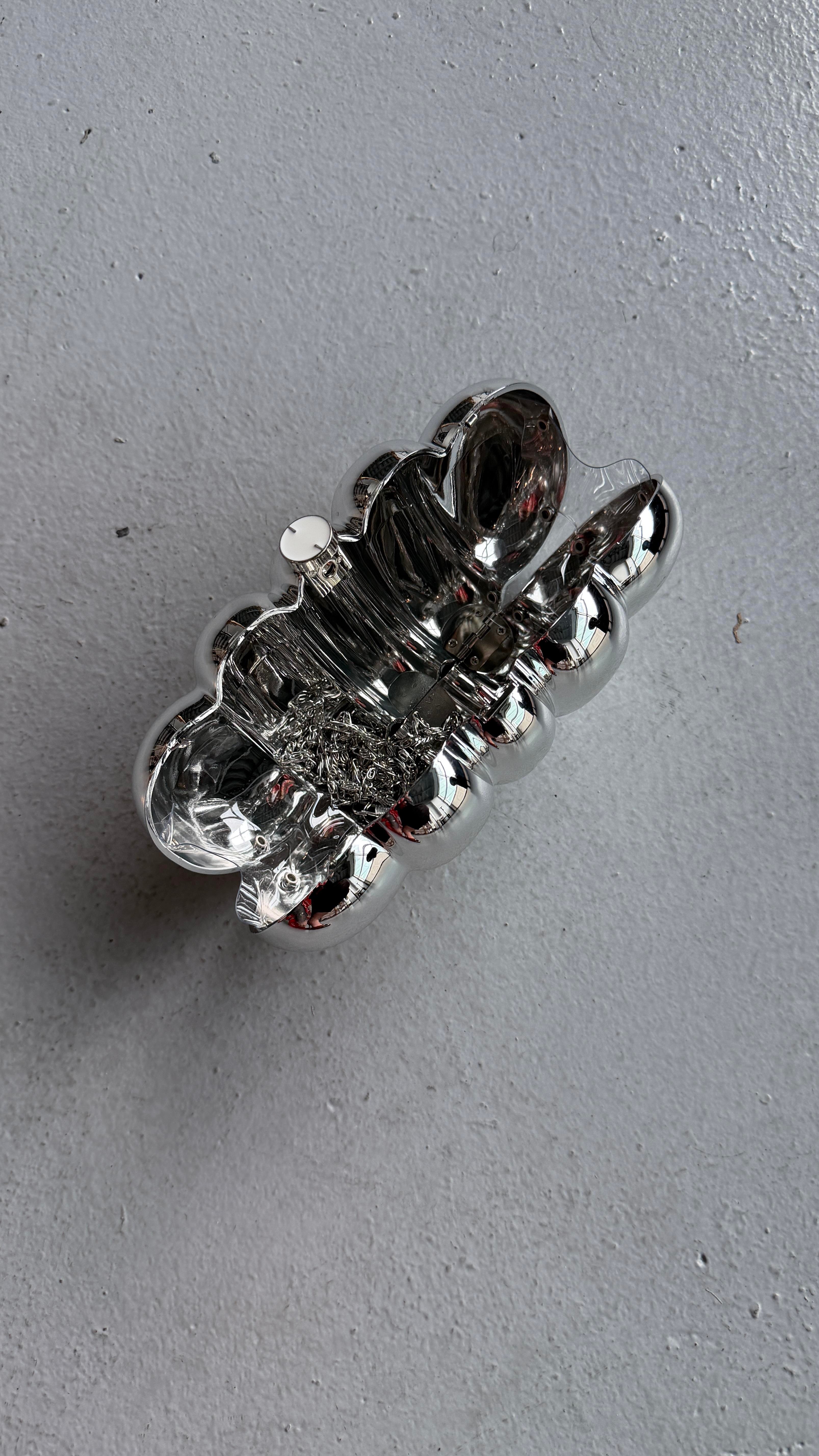 Lunara Metal Clutch