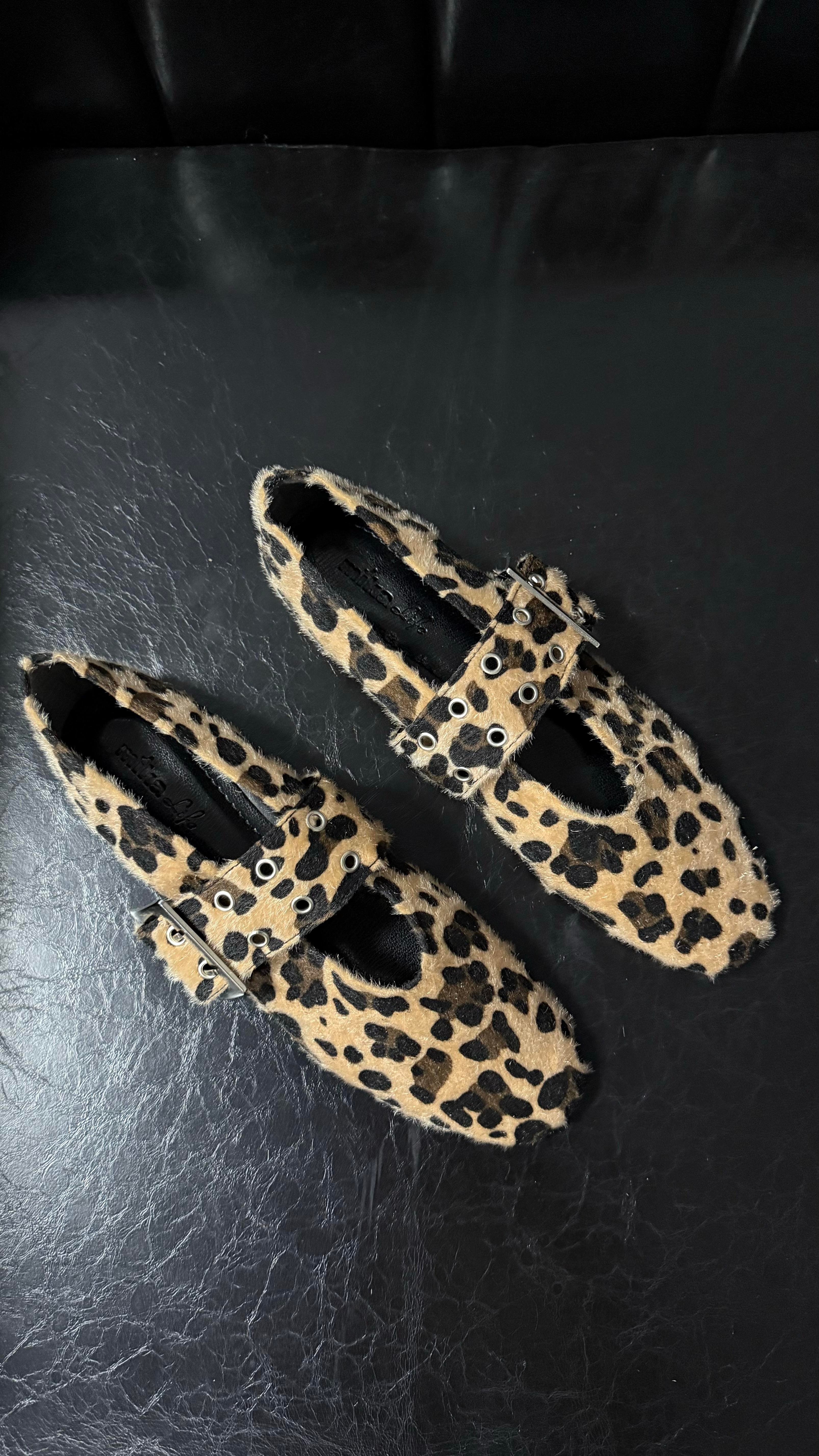 Minta Leopar Kemerli Cilt Babet