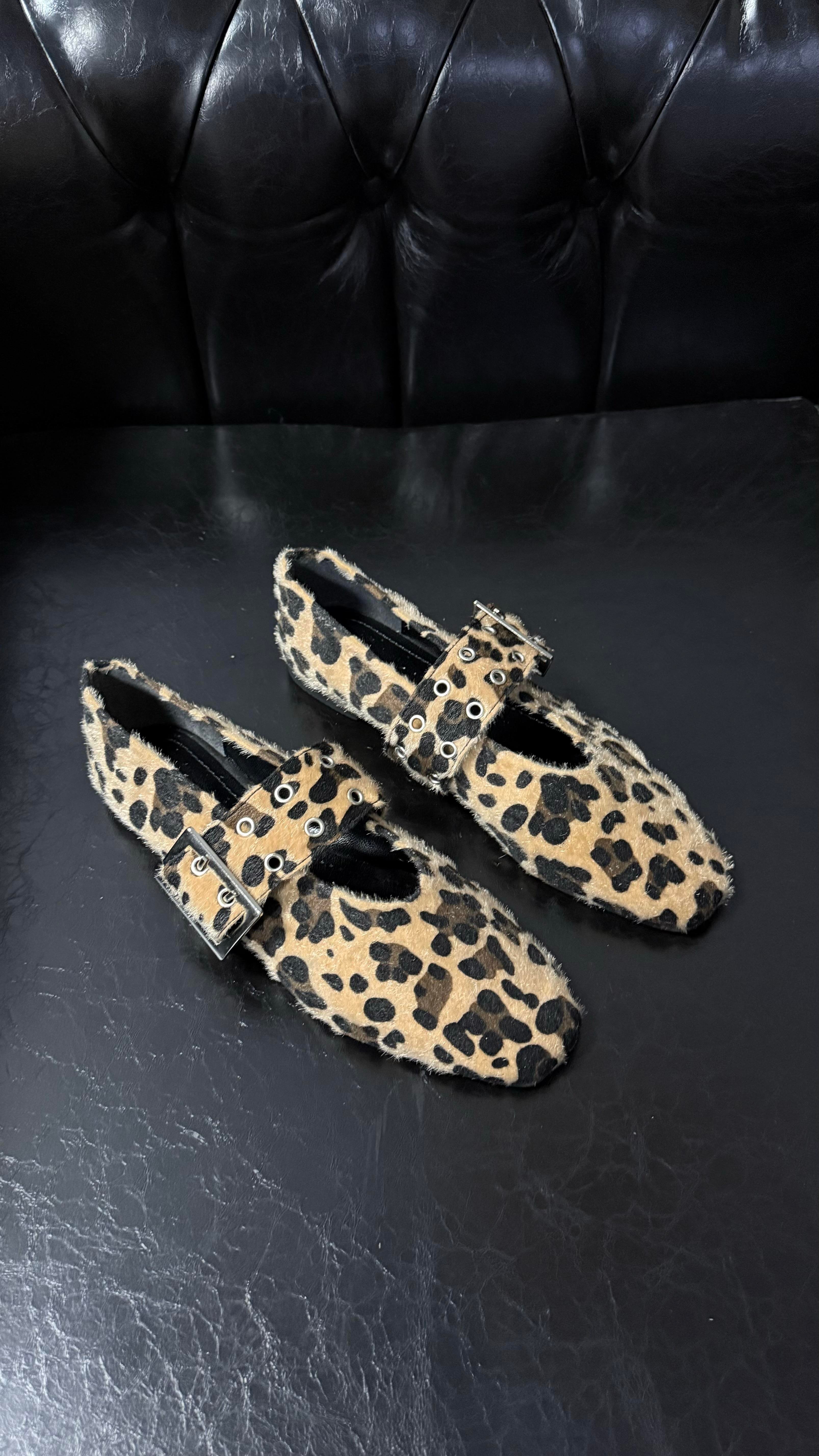 Minta Leopar Kemerli Cilt Babet