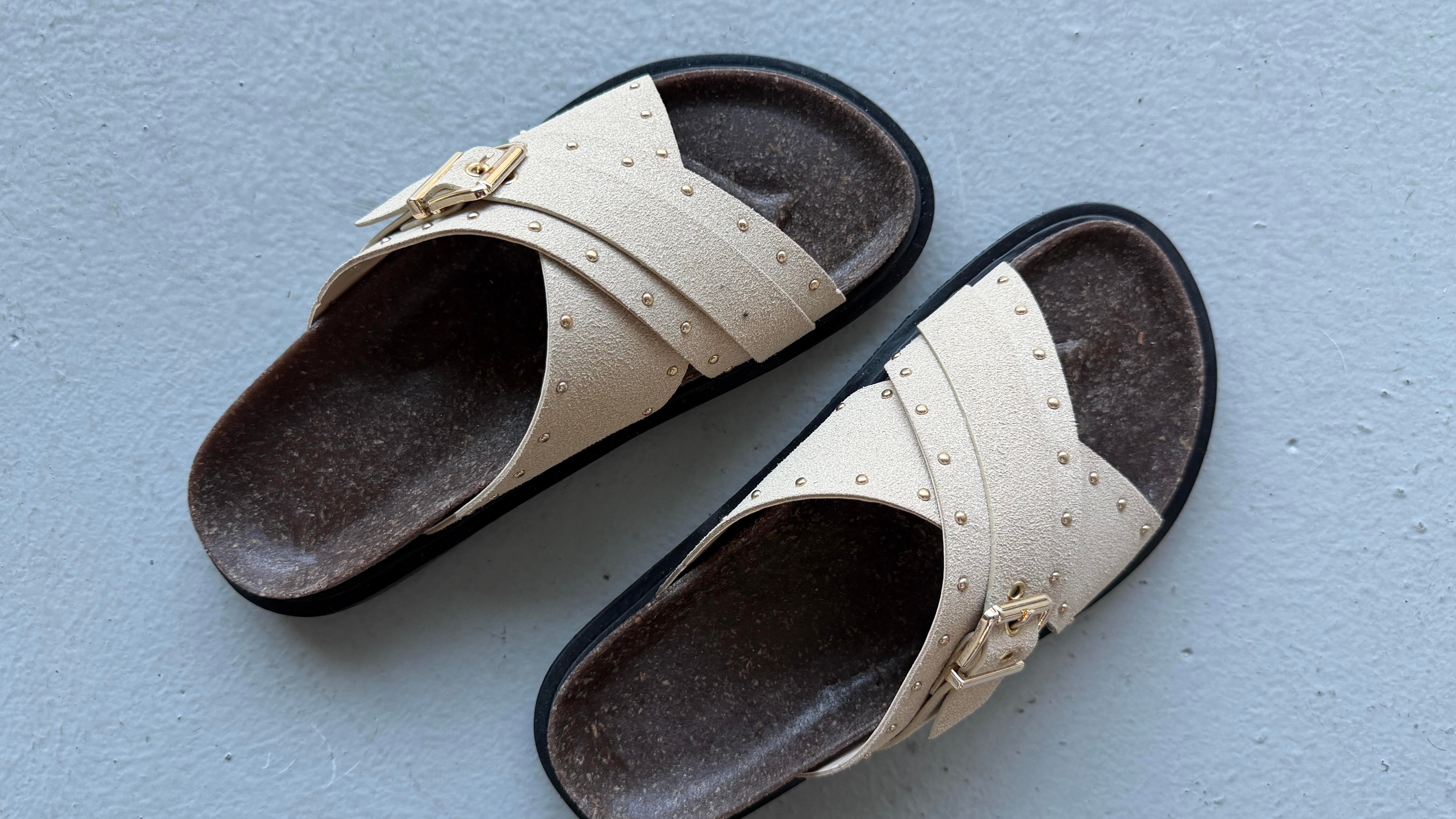 Mocca Muse Bej Tokalı Comfort Terlik