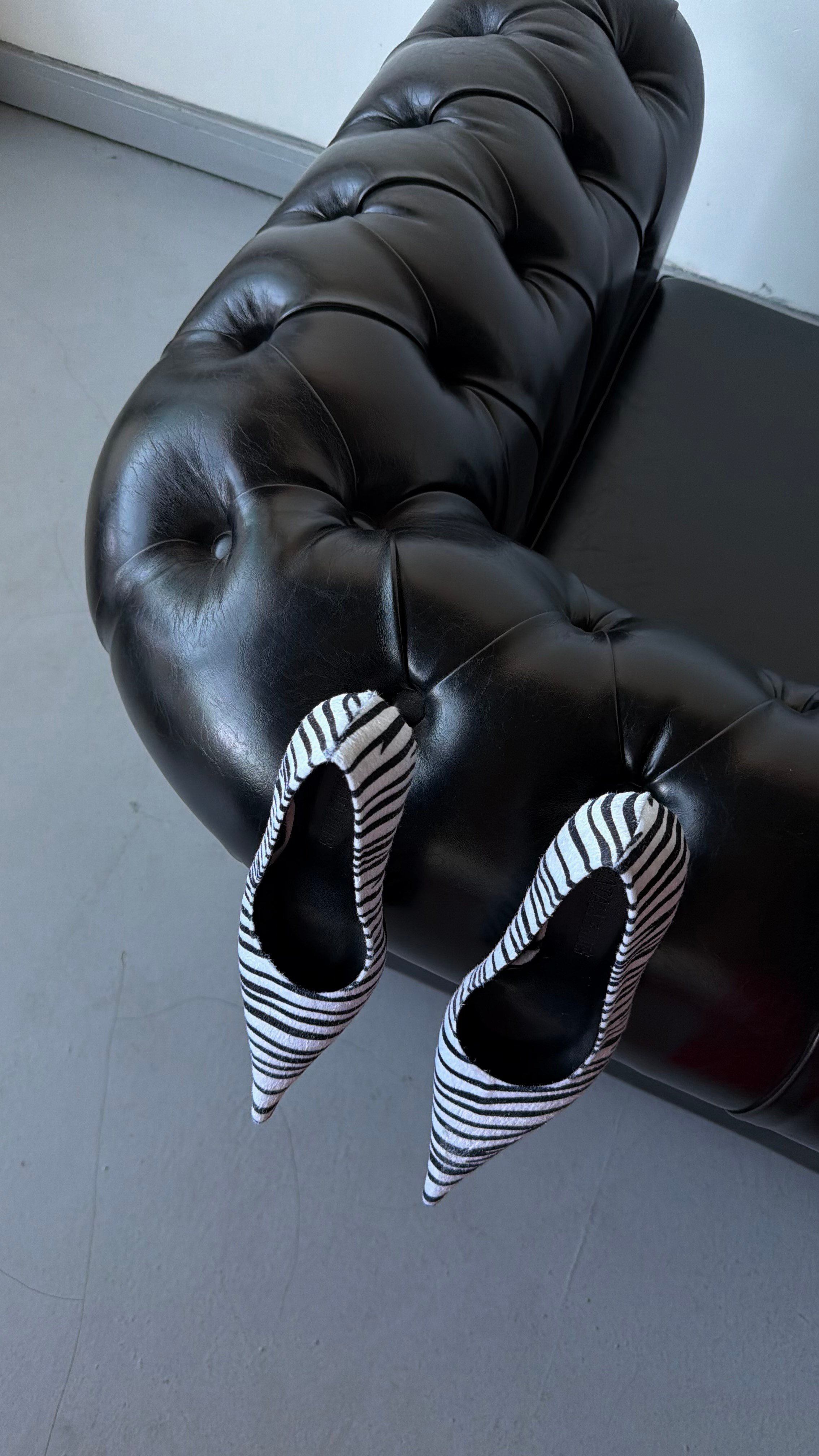 Nera Siyah Beyaz Zebra Stiletto