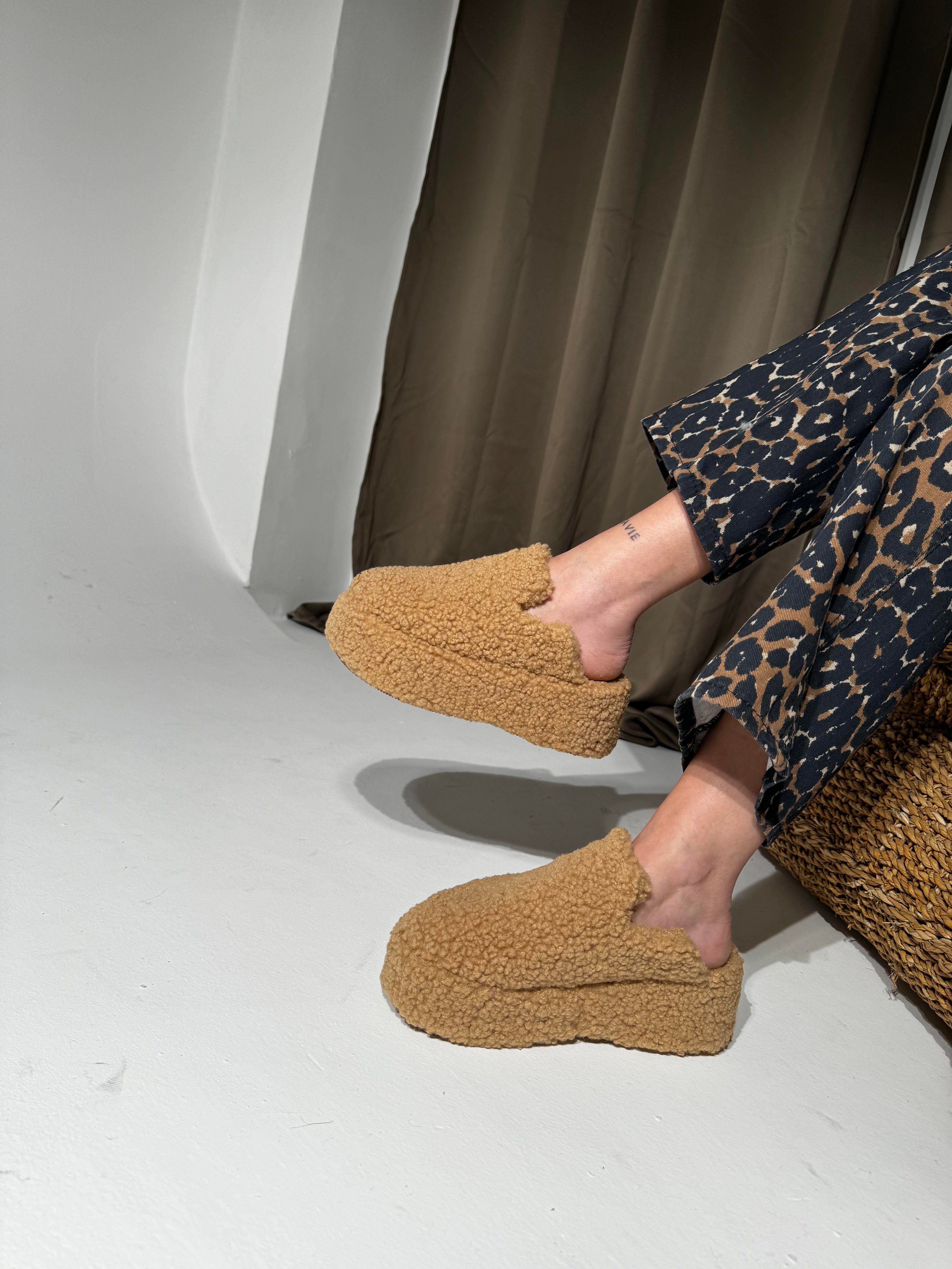 Nico Taba Teddy Platform Ev Terlik 