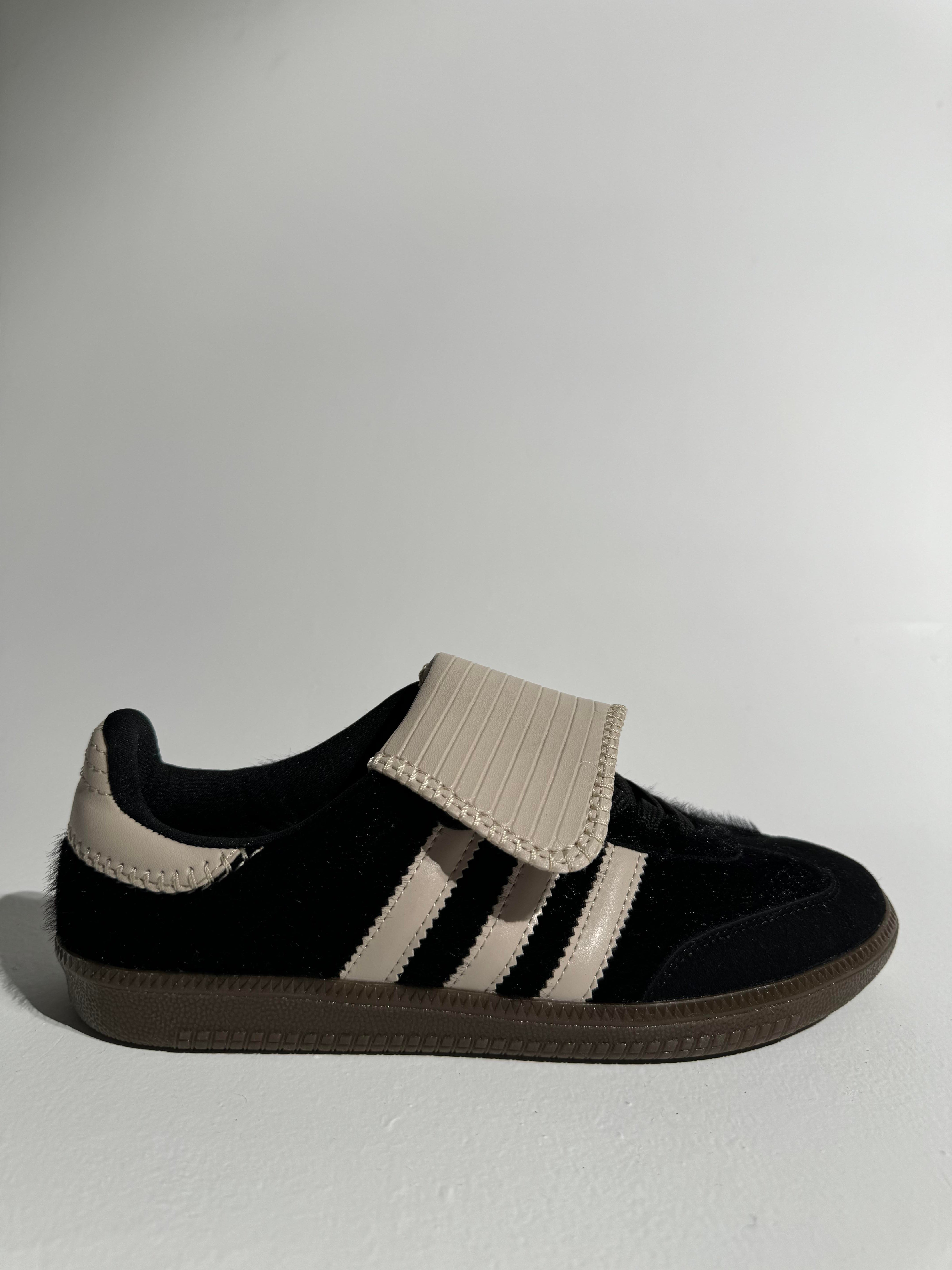 Sacha Dilli Siyah Bej 3Bantlı Sneaker