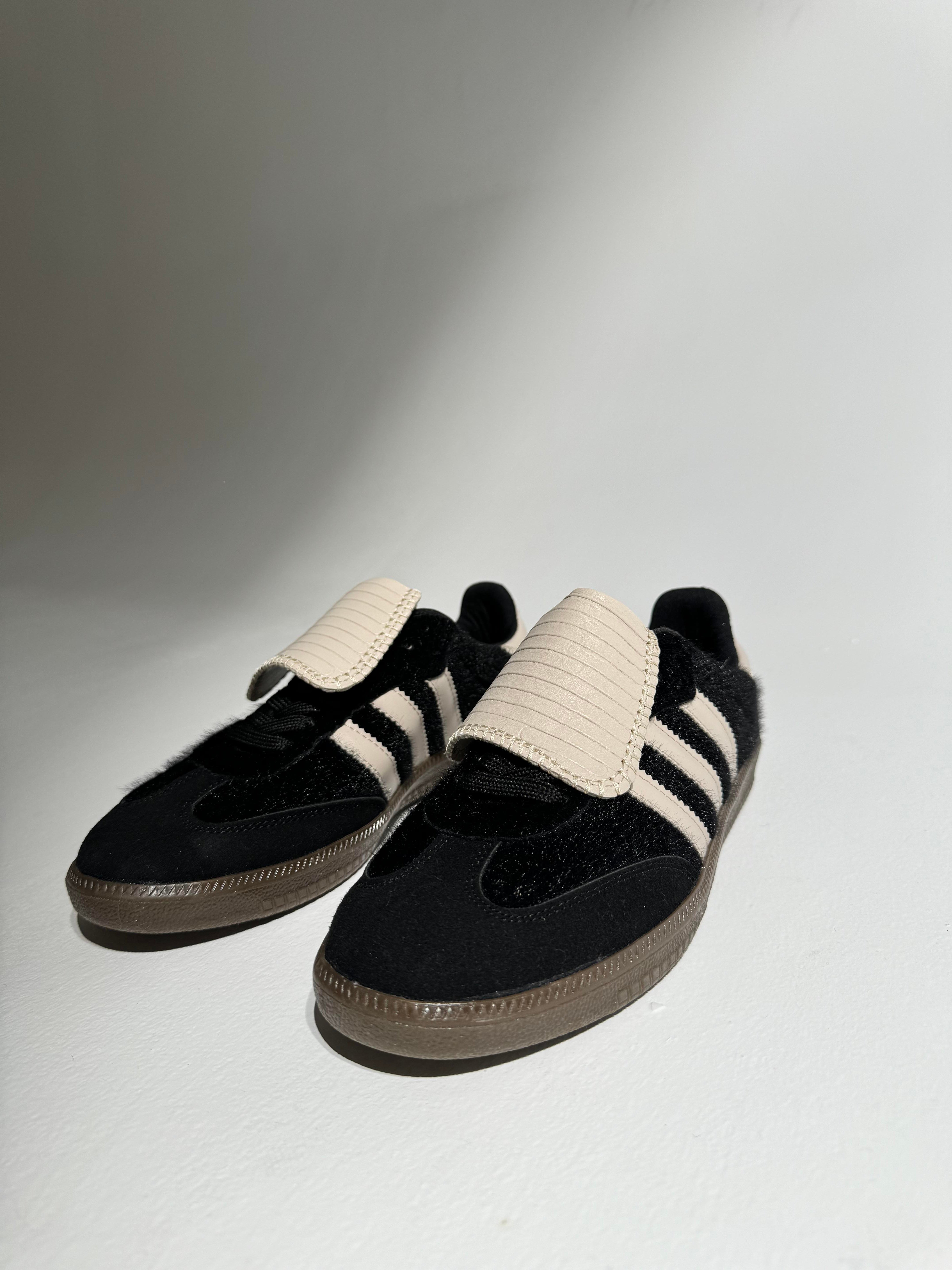 Sacha Dilli Siyah Bej 3Bantlı Sneaker