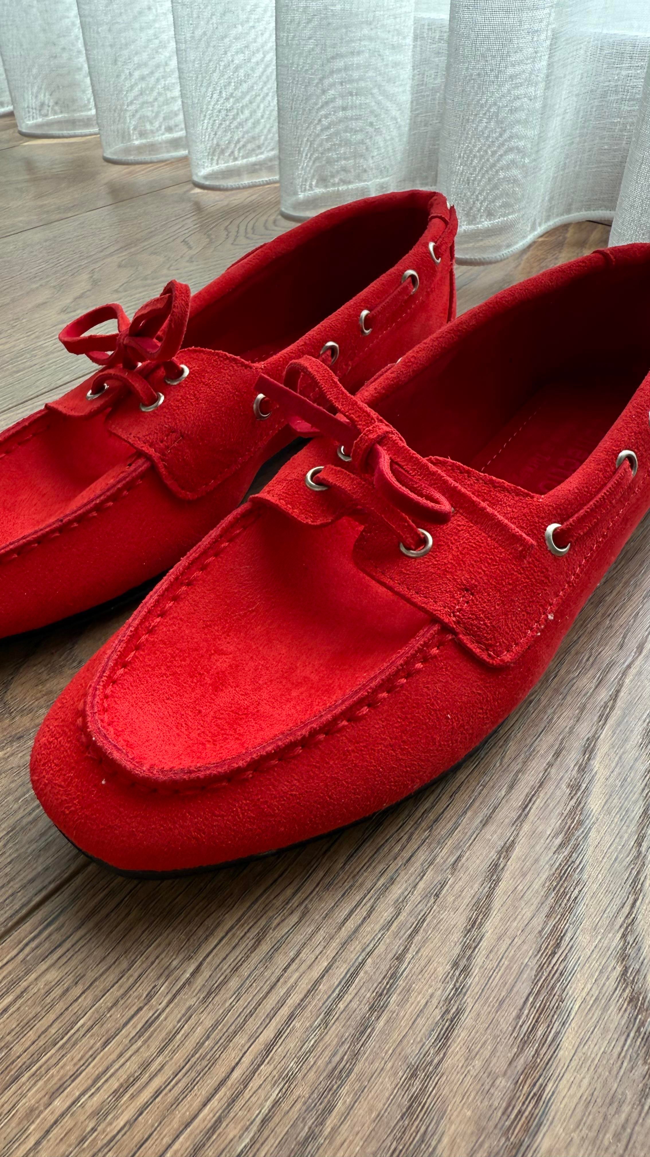 Süet Loafer Bağcıklı Kırmızı Ayakkabı