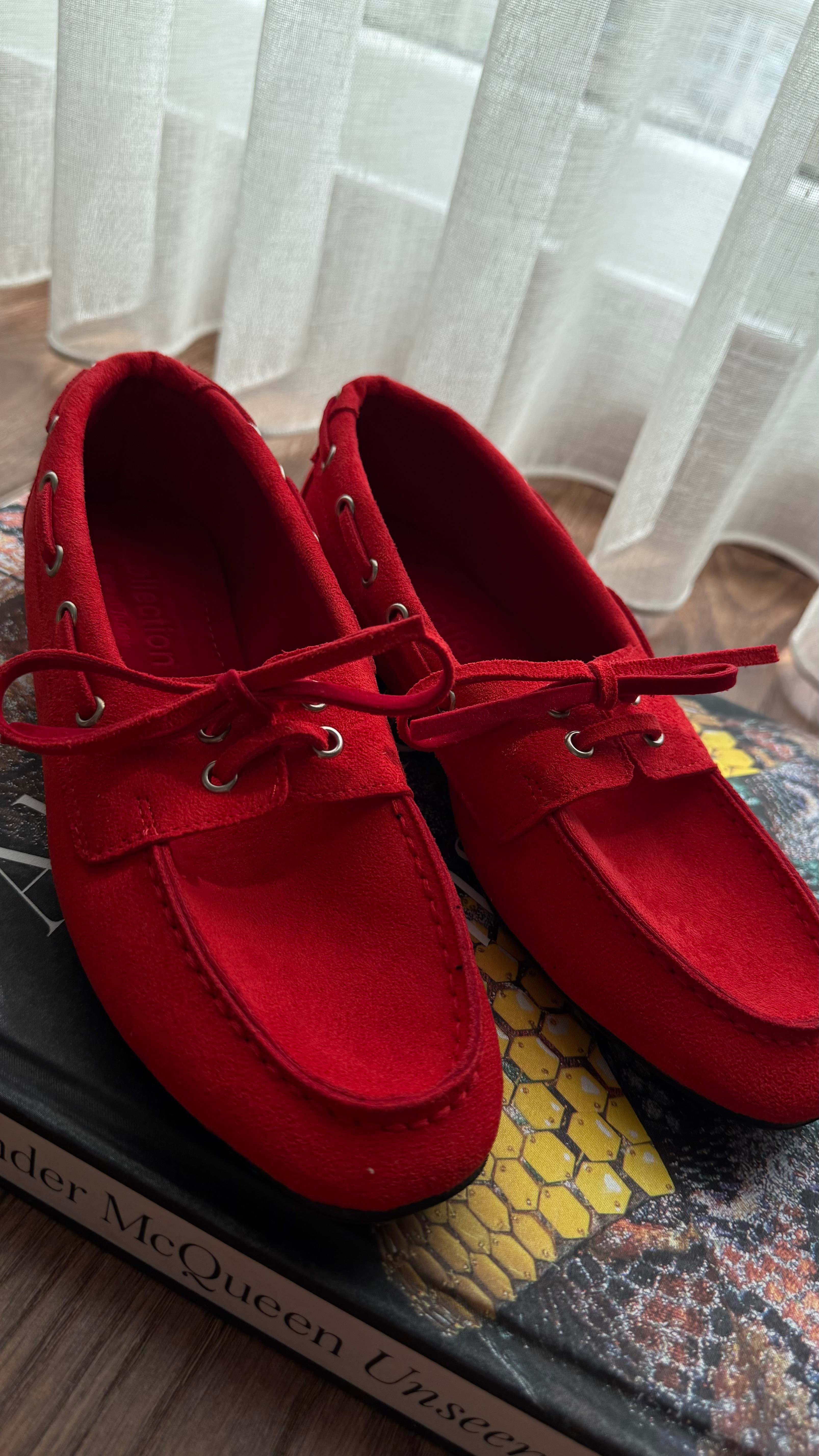 Süet Loafer Bağcıklı Kırmızı Ayakkabı