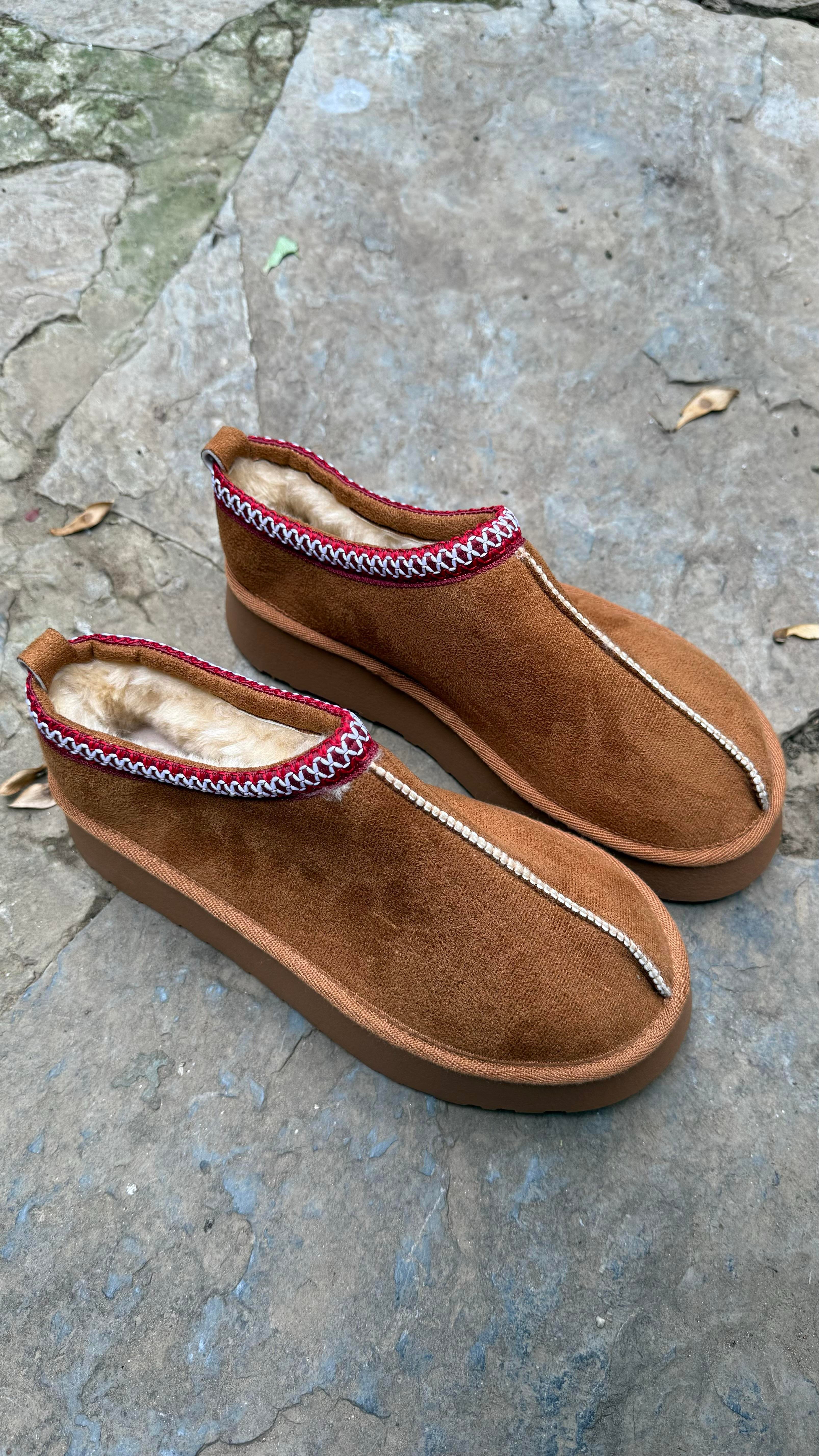 Süet Yüksek Taban Bilekte Terlik Bot Taba