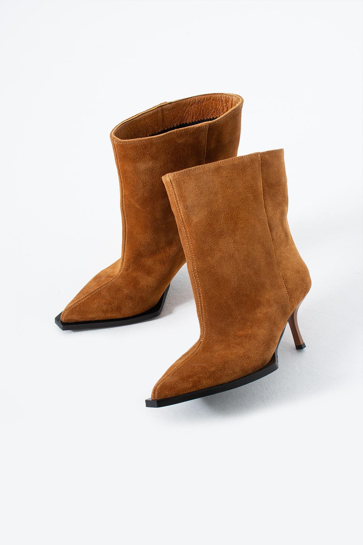 Taba Hakiki Süet Deri Sivri Burun Dikişli Kadın Bot