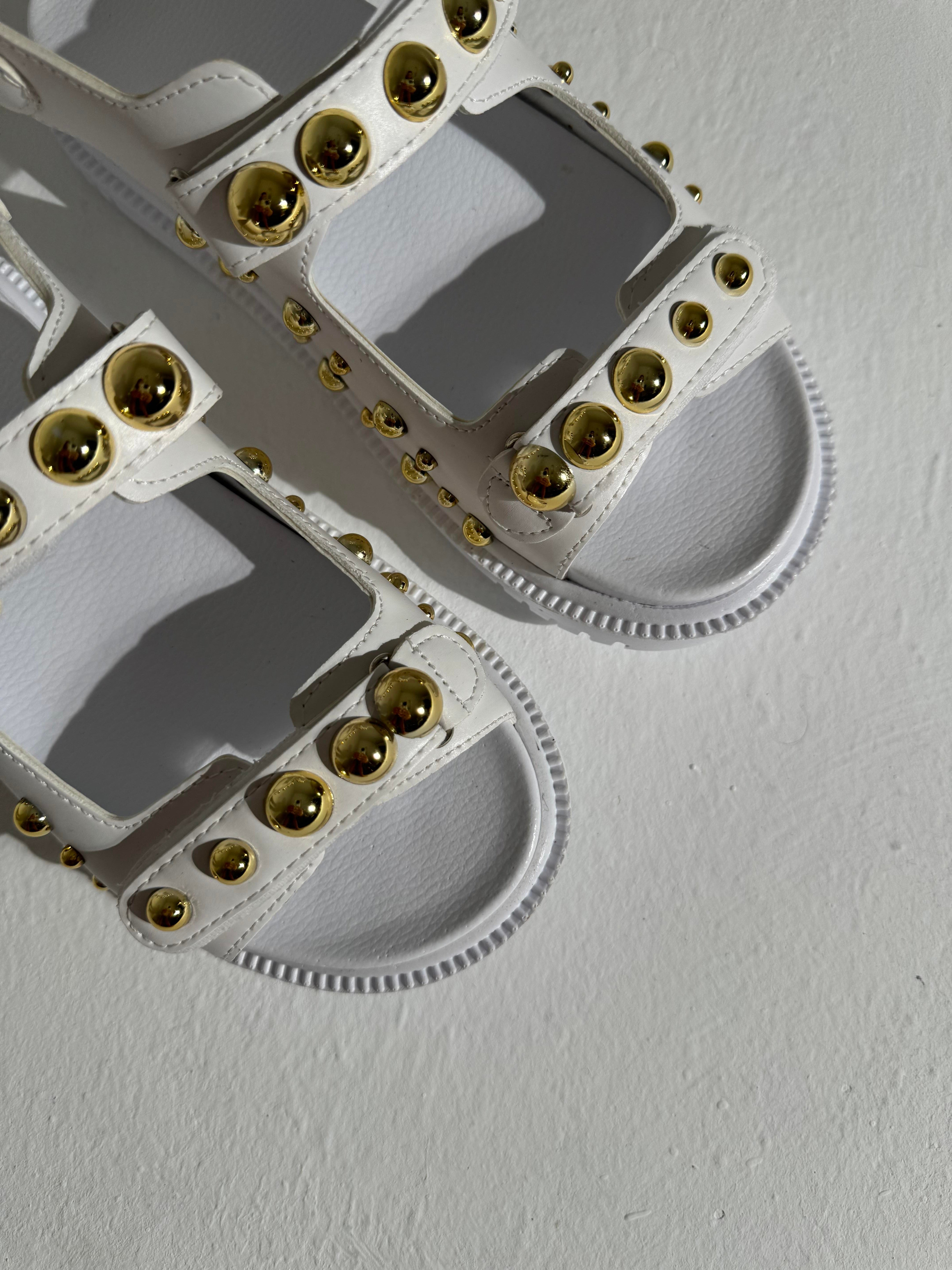 Tezza Beyaz Büyük Küçük Troklu Cırtlı Sandalet 