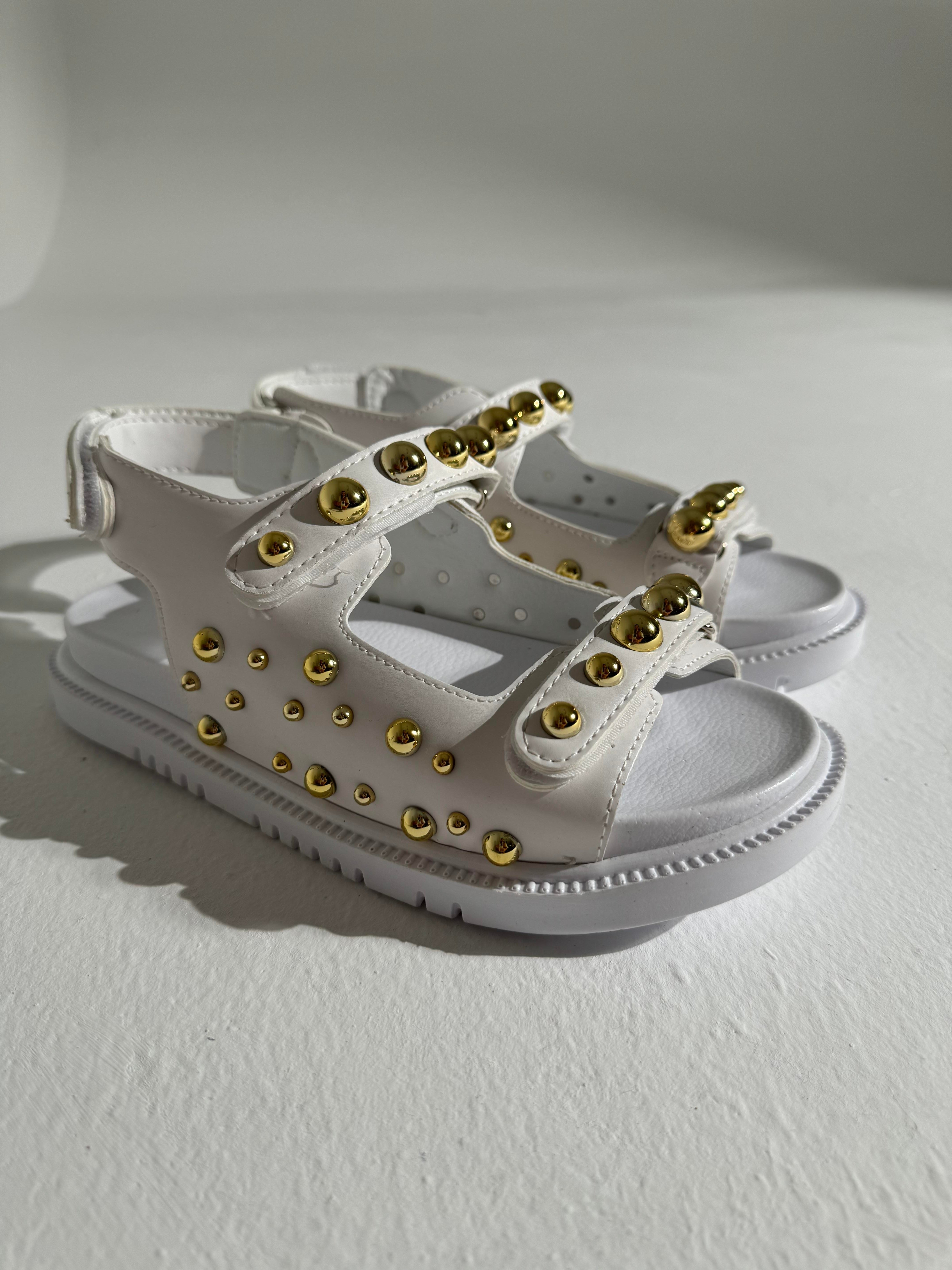 Tezza Beyaz Büyük Küçük Troklu Cırtlı Sandalet 