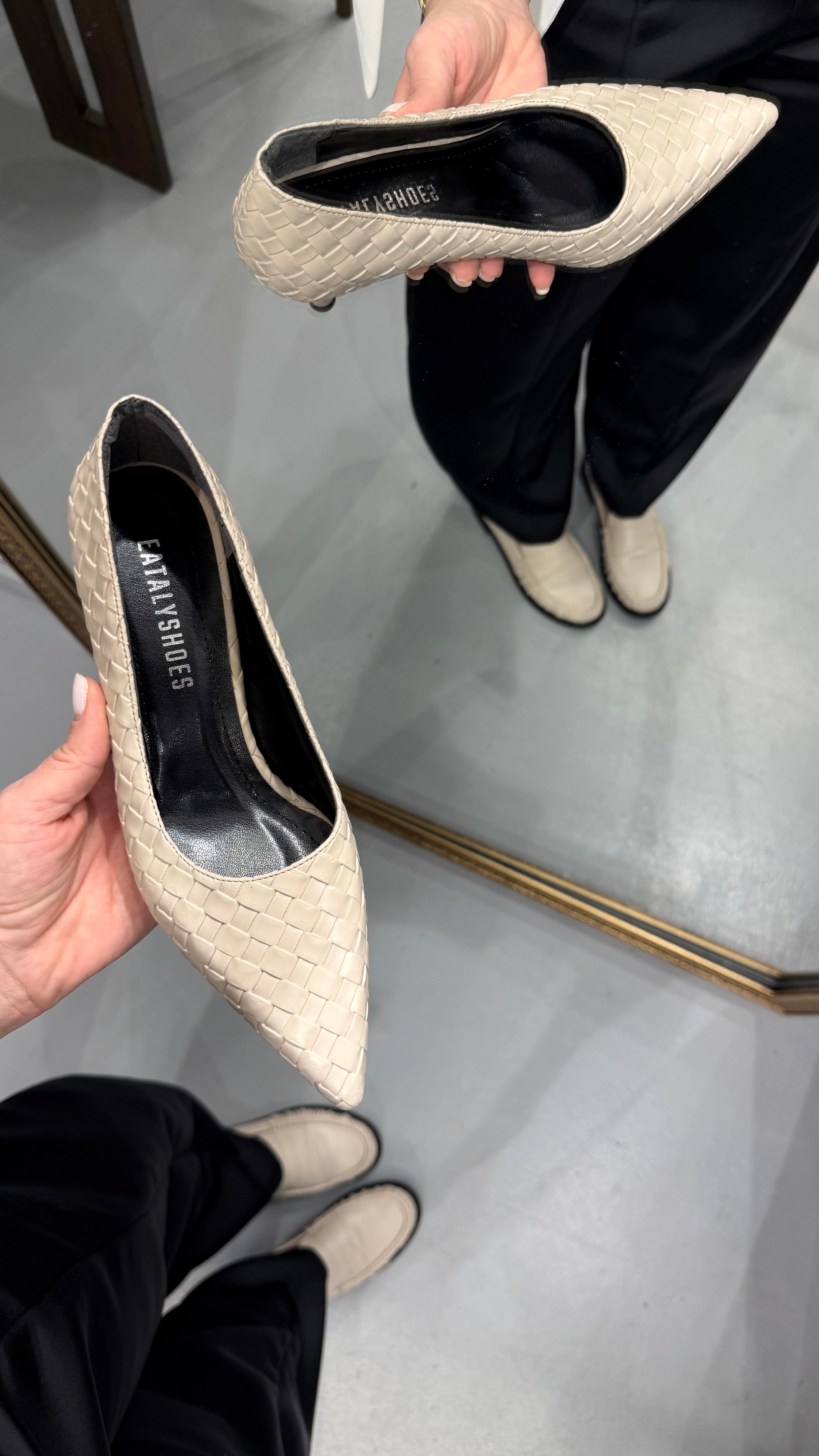 Vera Bej Örgü Deri Topuklu