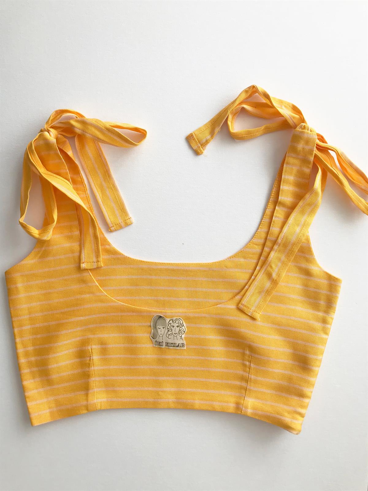 Sarı Kutnu Balerin Yaka Crop Top