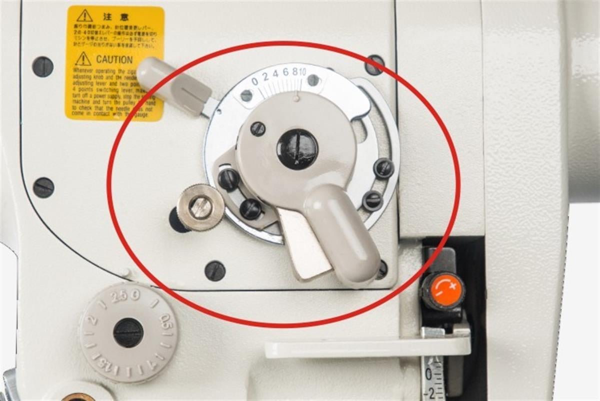 JACK 2284 Atlar Diker Otomatik İp Kesicili Zigzak Makinası