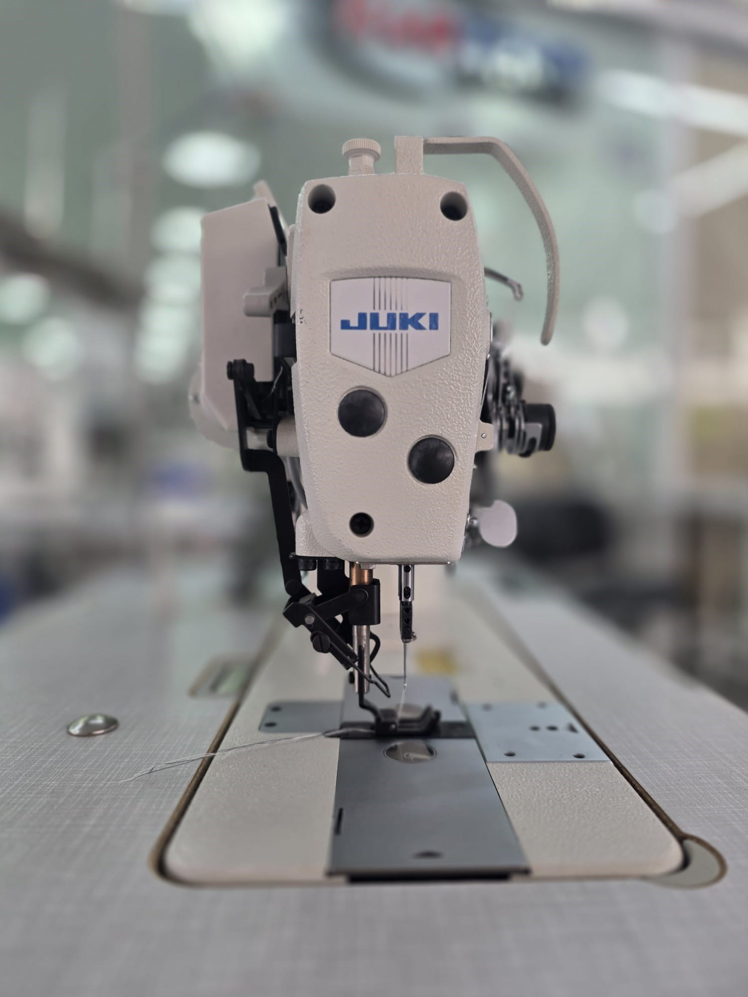 JUKİ LH-3588A-7 OTOMATİK ÇİFTİĞNE MAKİNASI