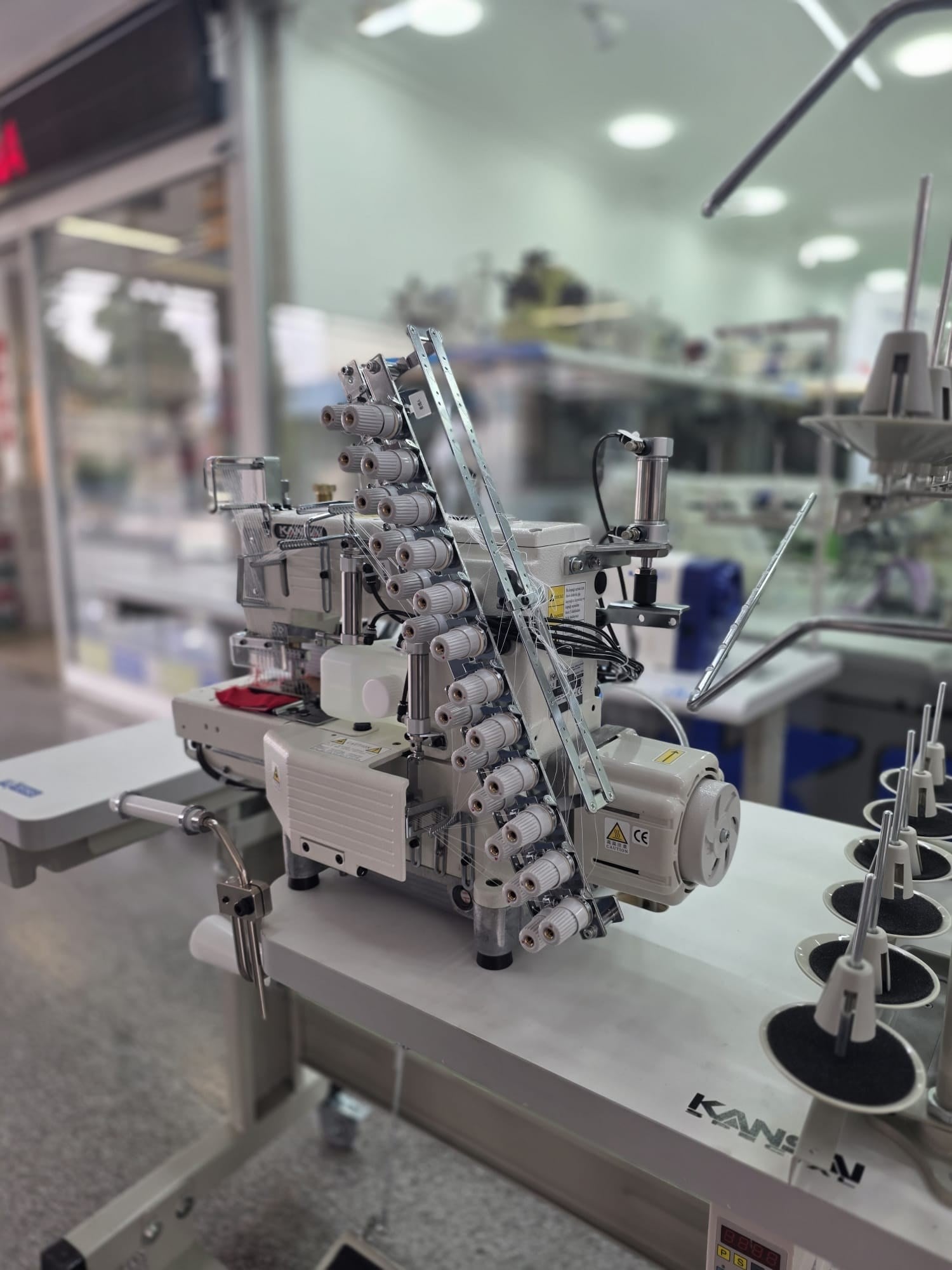 KANSAİ FULL OTOMATİK 12 İĞNE LASTİK MAKİNASI