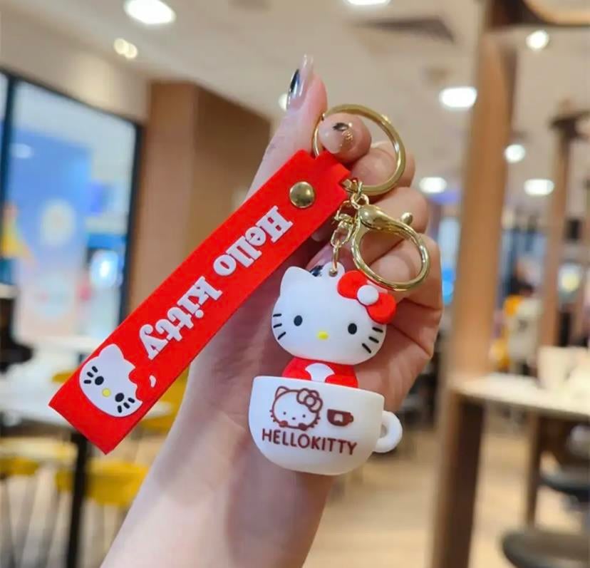 Hello Kitty Tasarımlı  Fincan Silikon Anahtarlık Çanta Süsü
