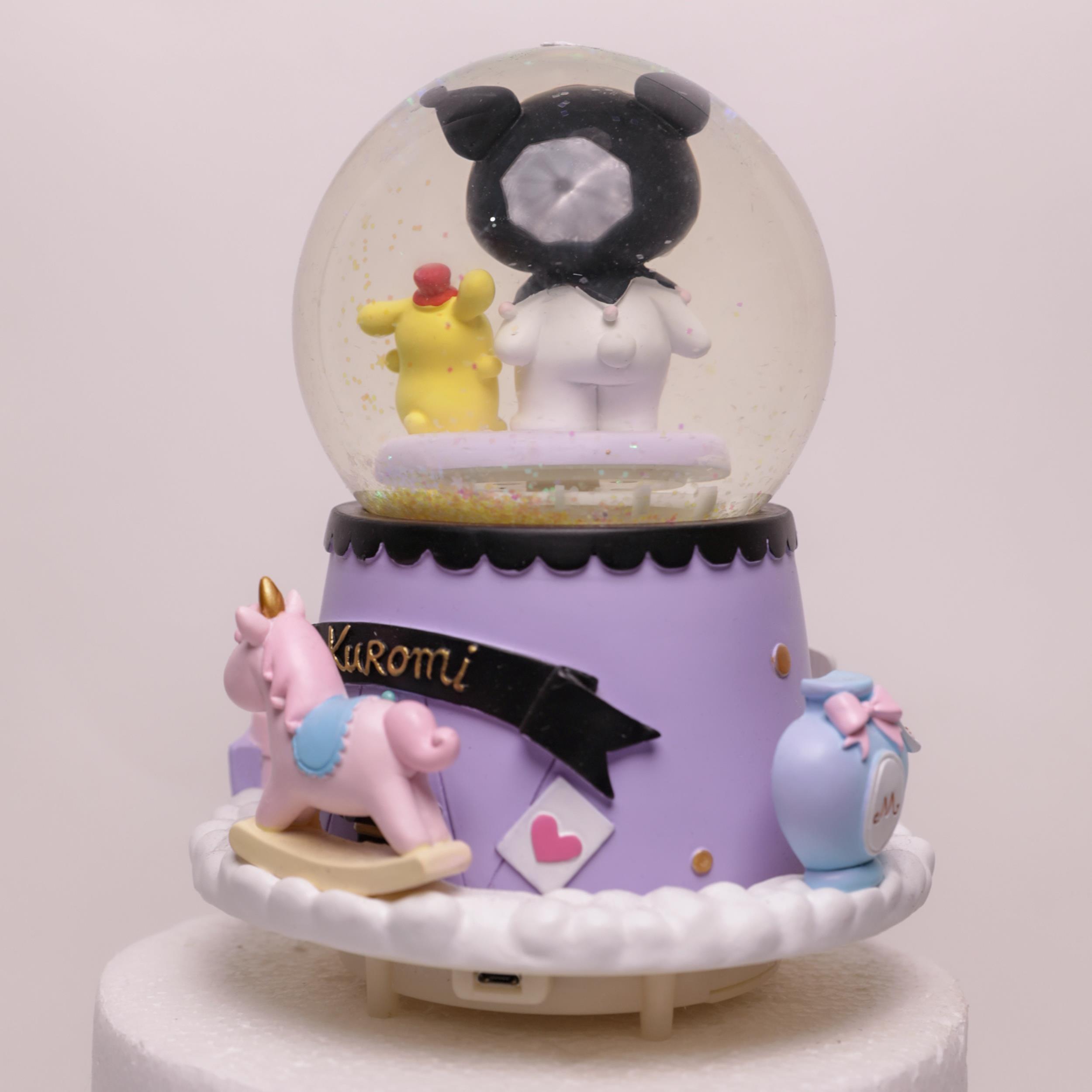 Kuromi Ve Pompompurin  Büyük Boy Işıklı Müzikli Kar Küresi