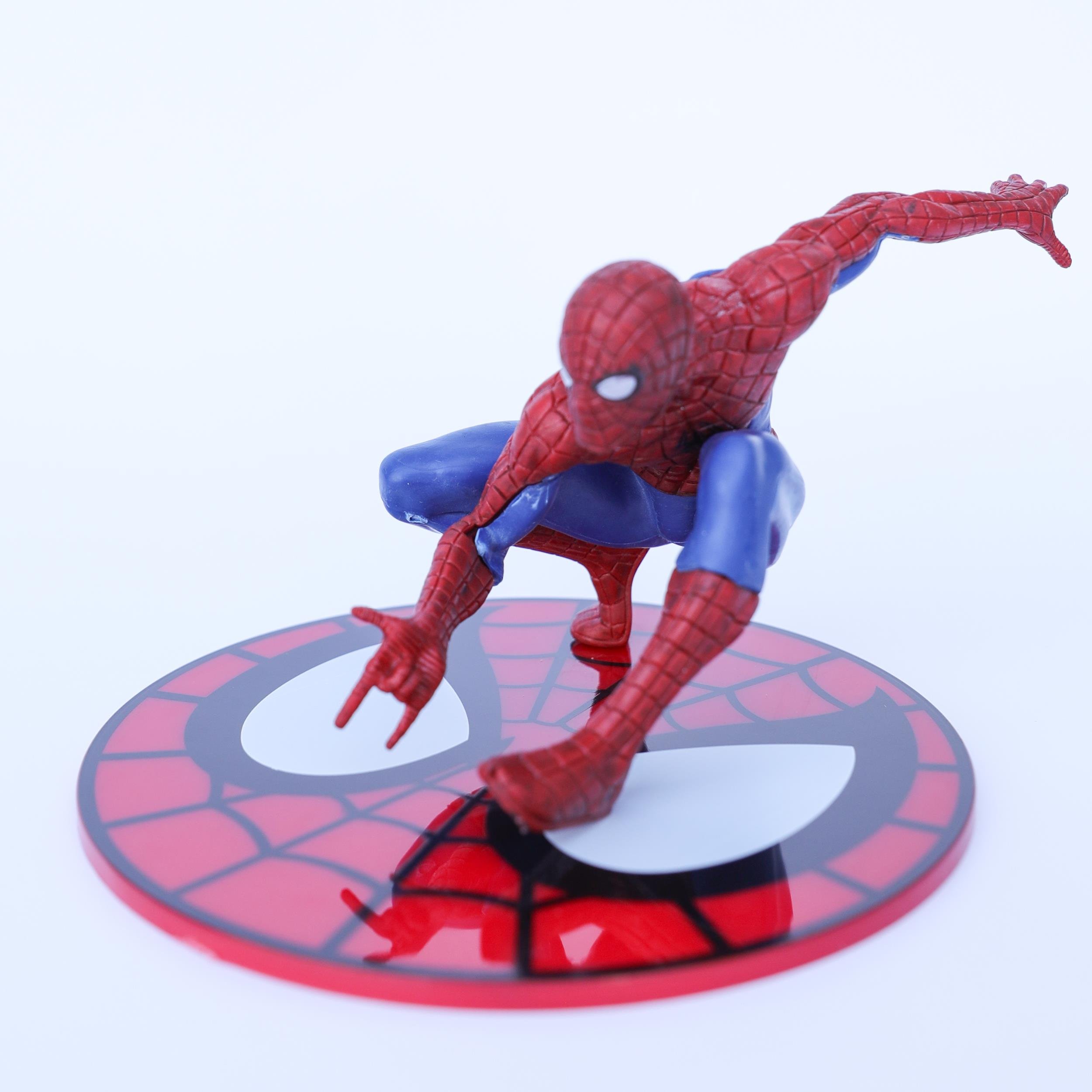 Marvel Avangers Spiderman Standlı Eklemli Koleksiyon Aksiyon Figür