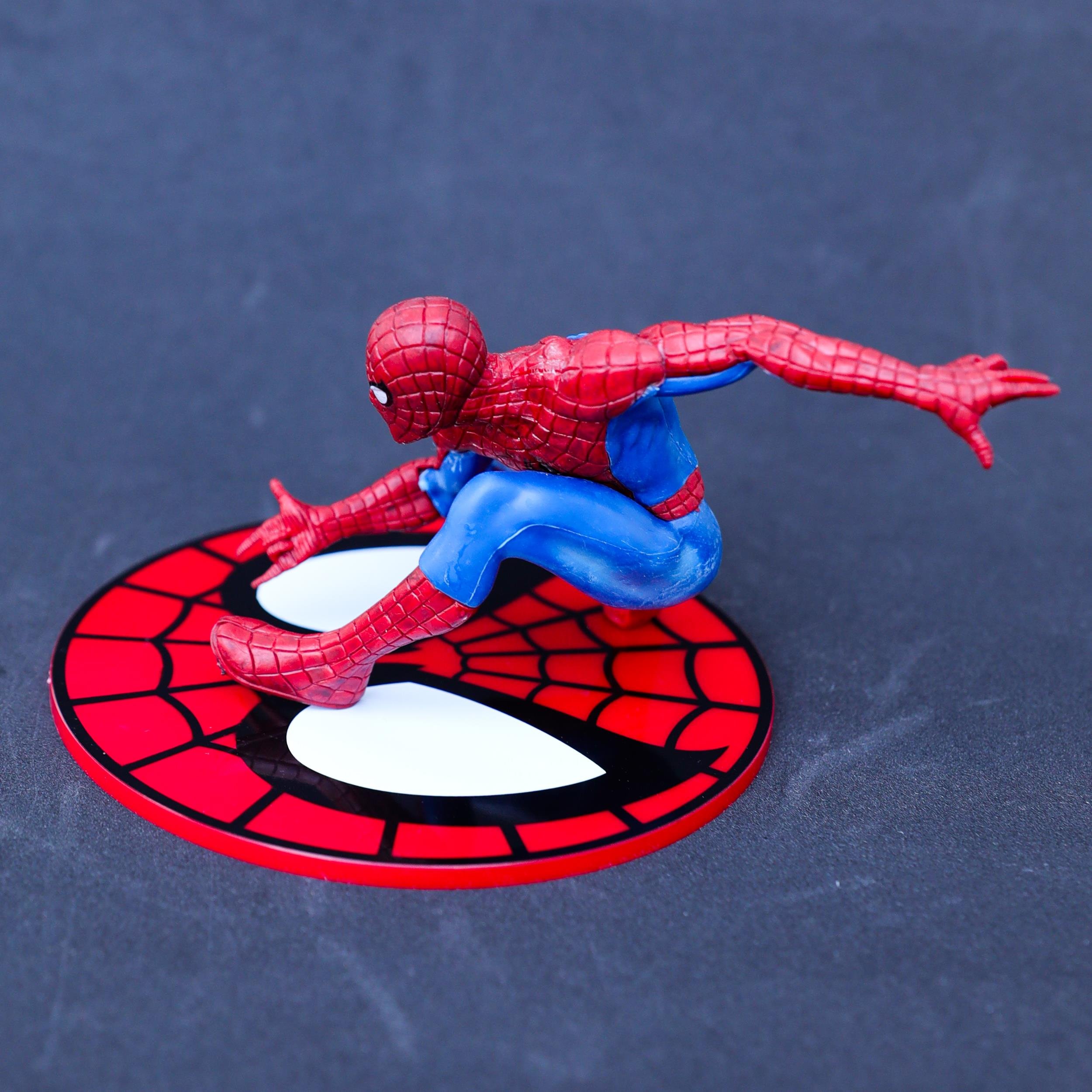Marvel Avangers Spiderman Standlı Eklemli Koleksiyon Aksiyon Figür
