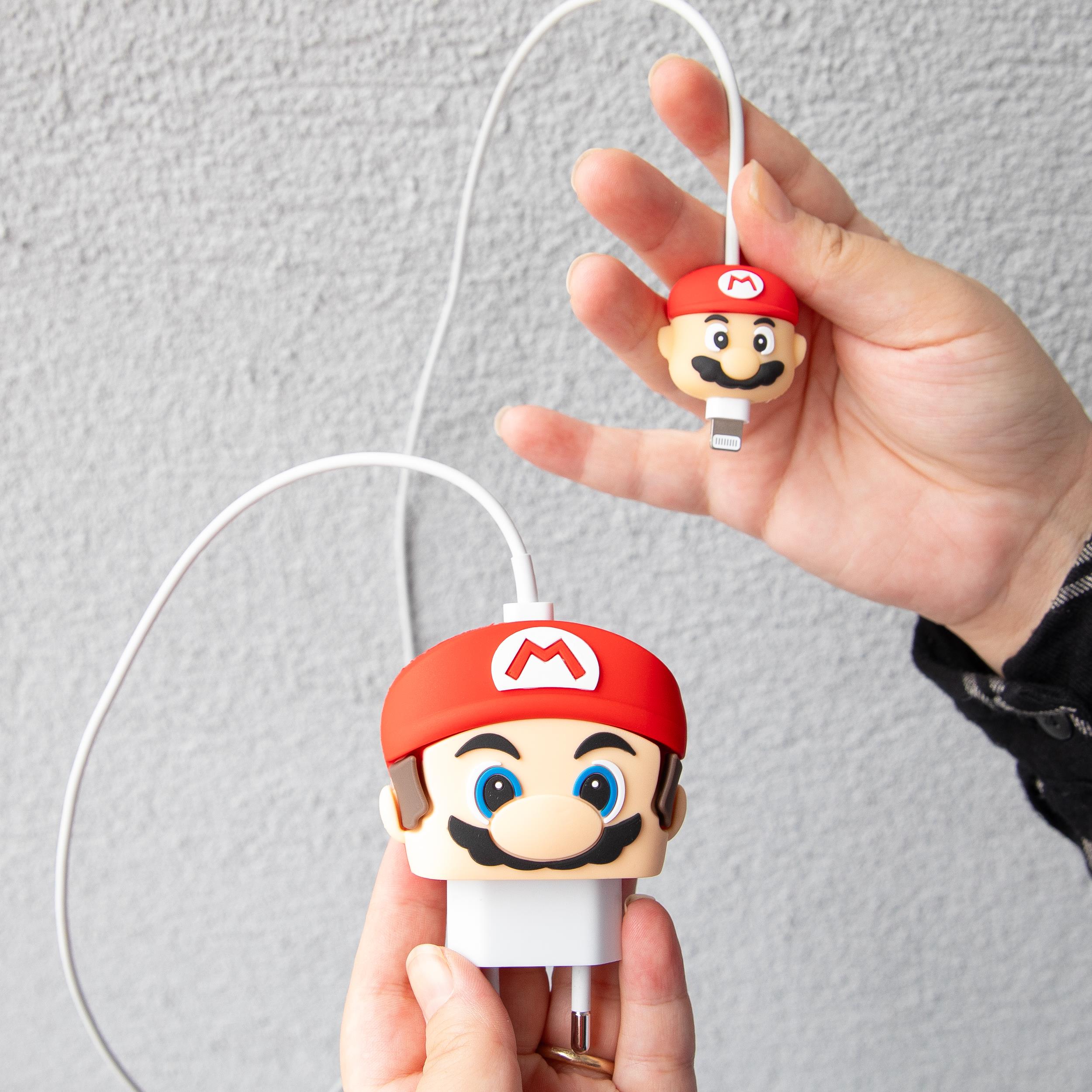Süper  Mario Şarj Koruyucu Başlığı Ve Kablo Koruyucu Set  