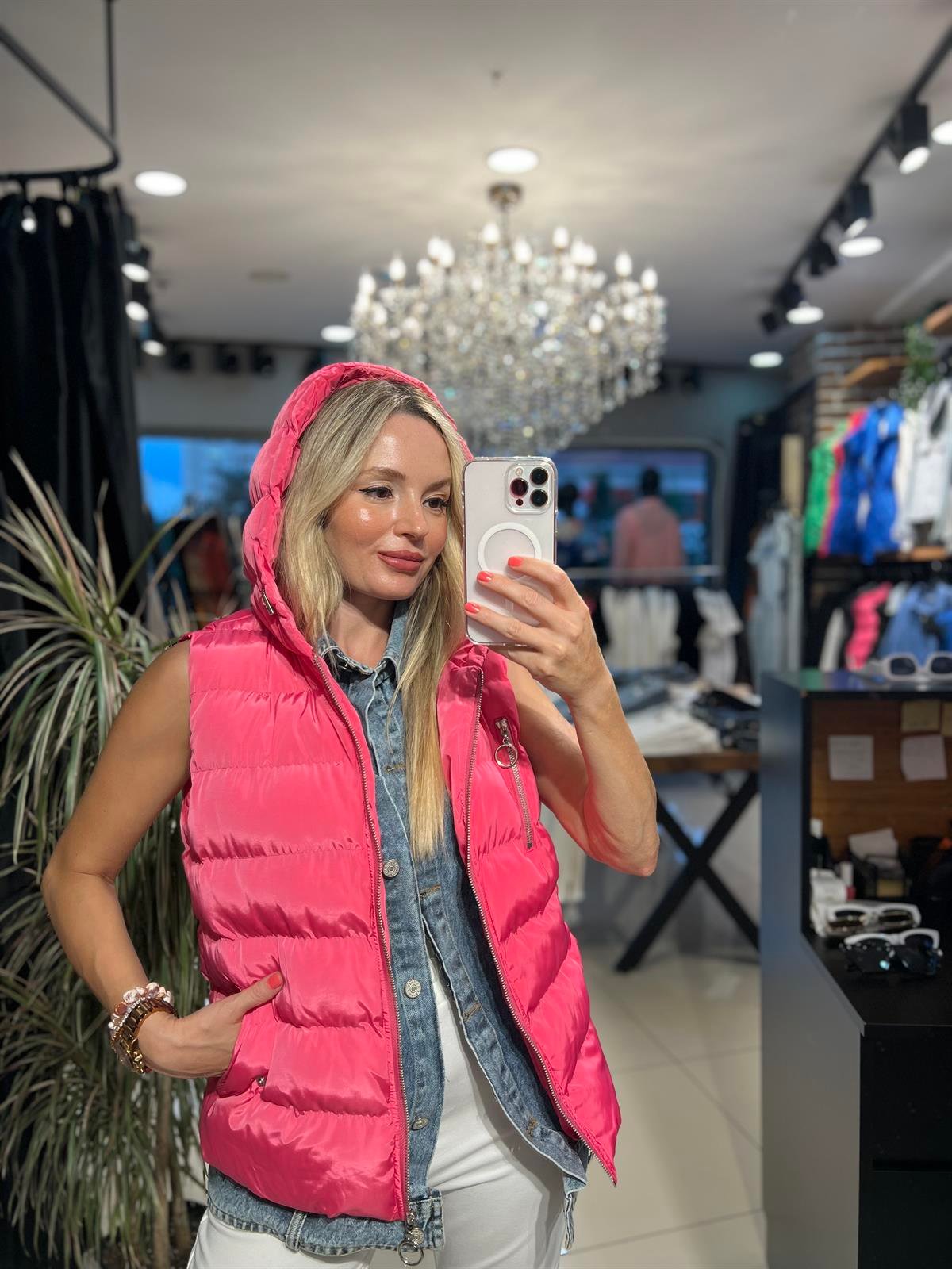  Pembe Şişme Mont 