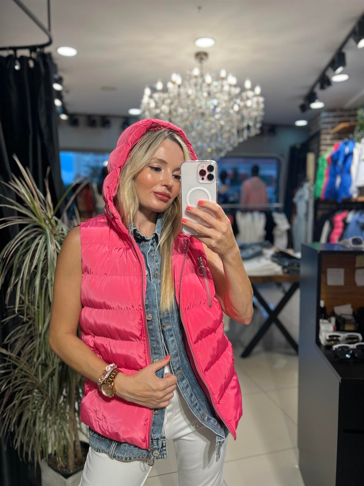  Pembe Şişme Mont 
