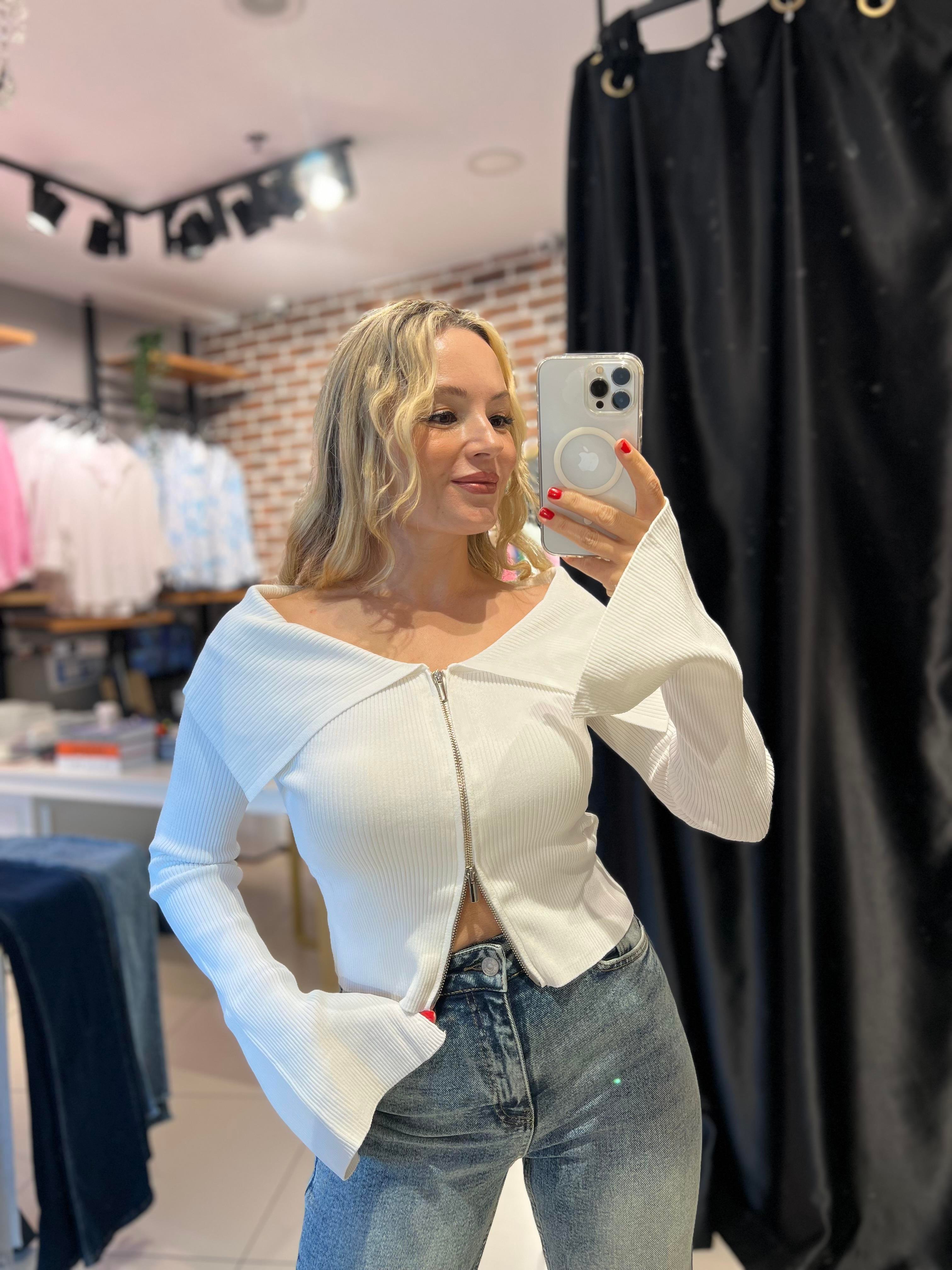 Bardot Yaka Ekru Fermuarlı Triko Hırka