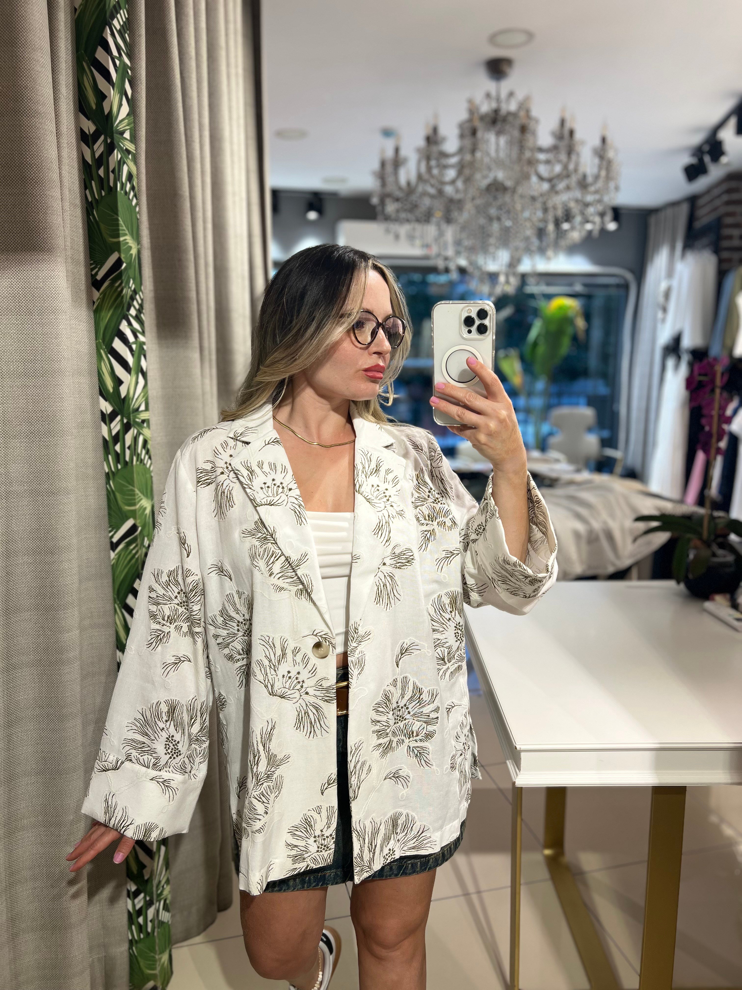 Çiçek Nakışlı Keten Blazer Ceket