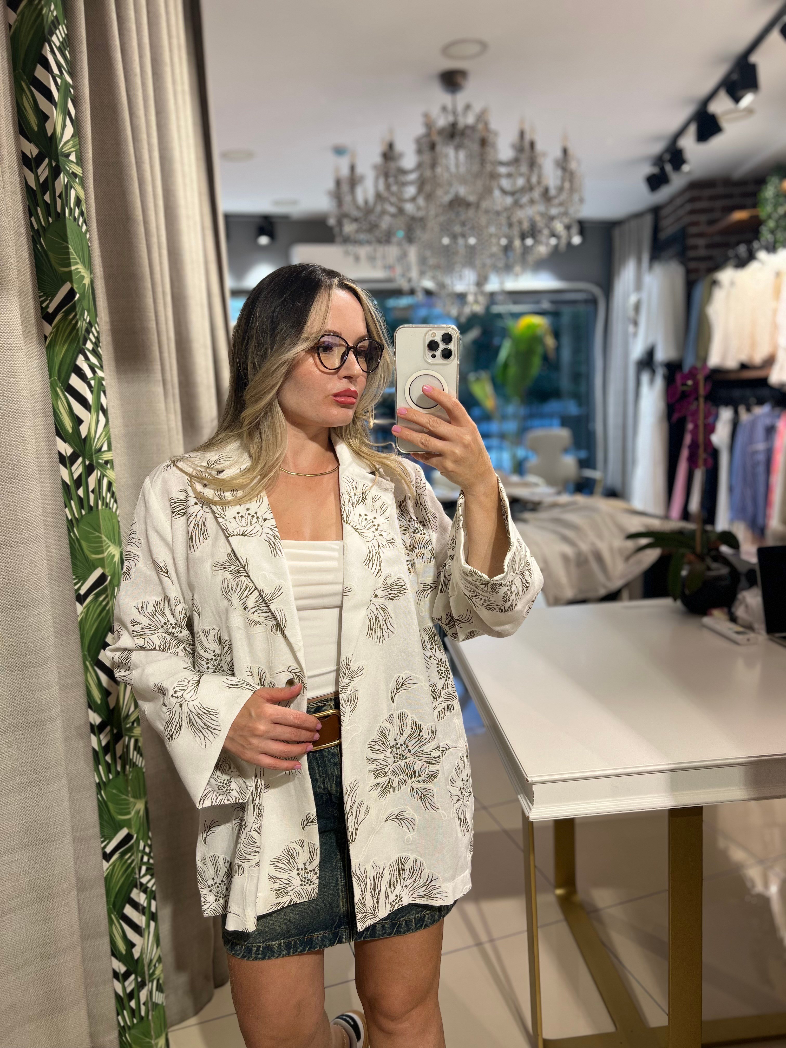 Çiçek Nakışlı Keten Blazer Ceket
