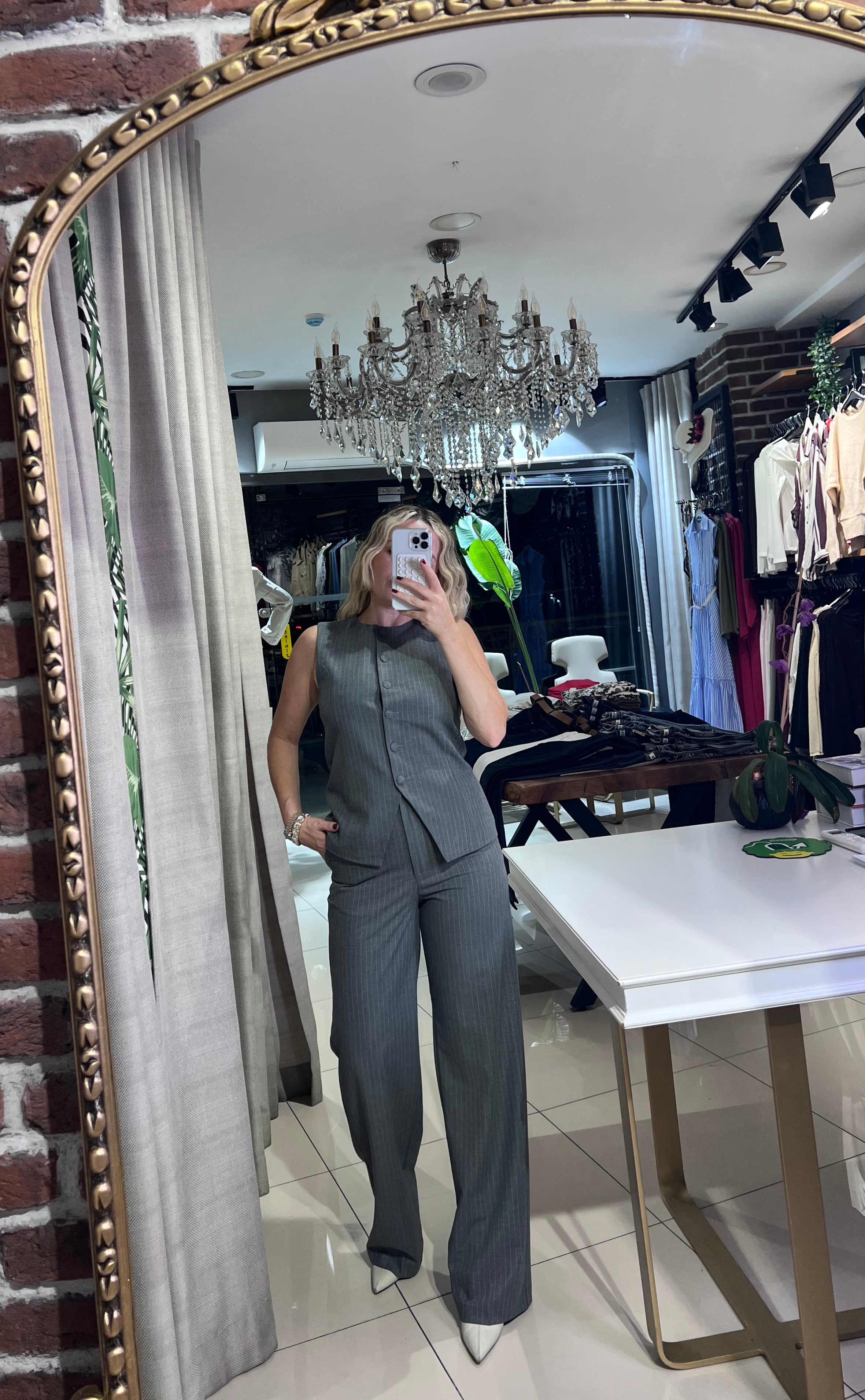 Çizgili Gri Yelek Pantolon Takım