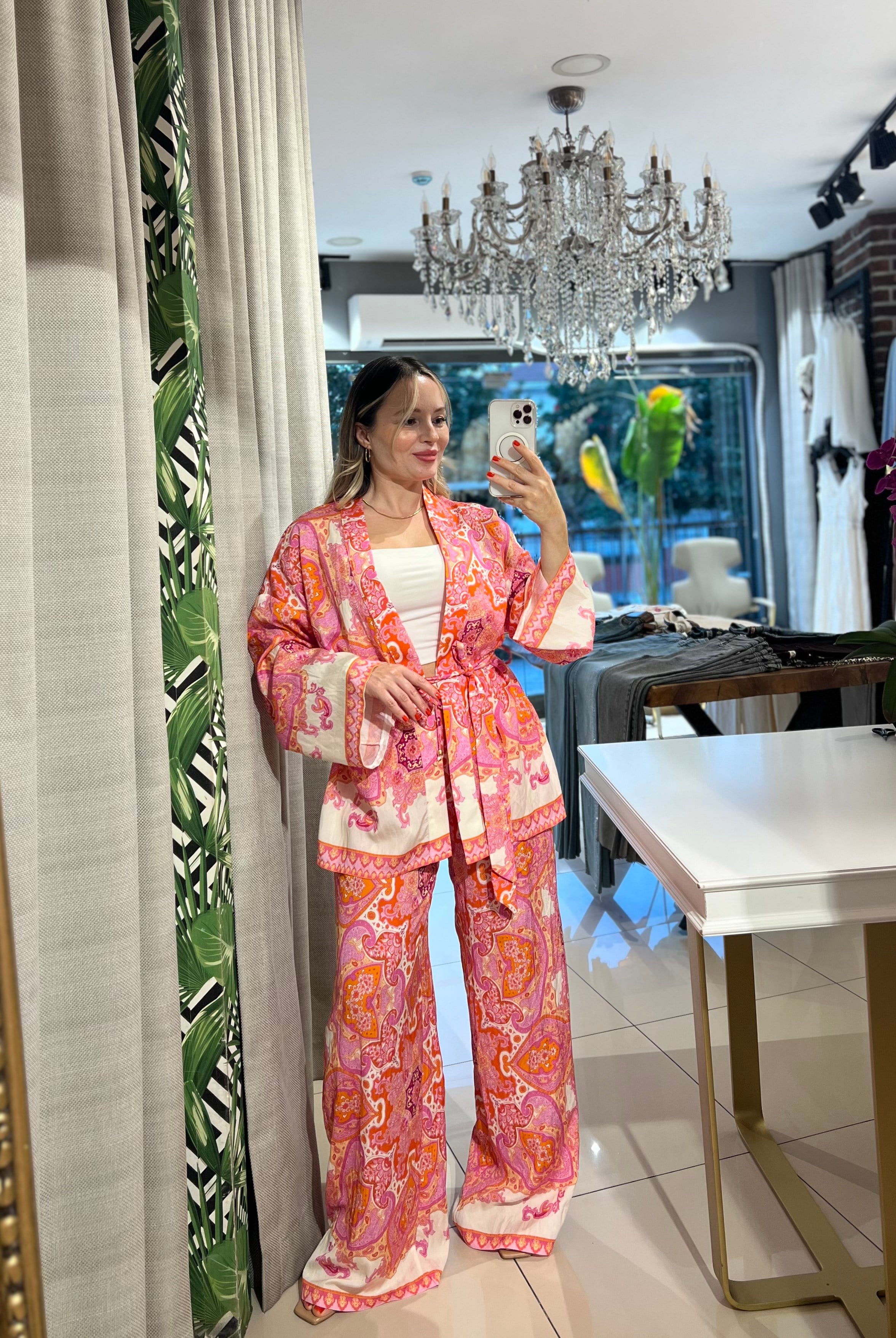 Etnik Desenli Kuşaklı Kimono Takım