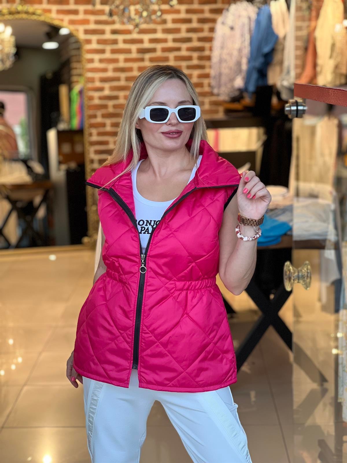 Fuşya Mevsimlik Kapitone Yelek