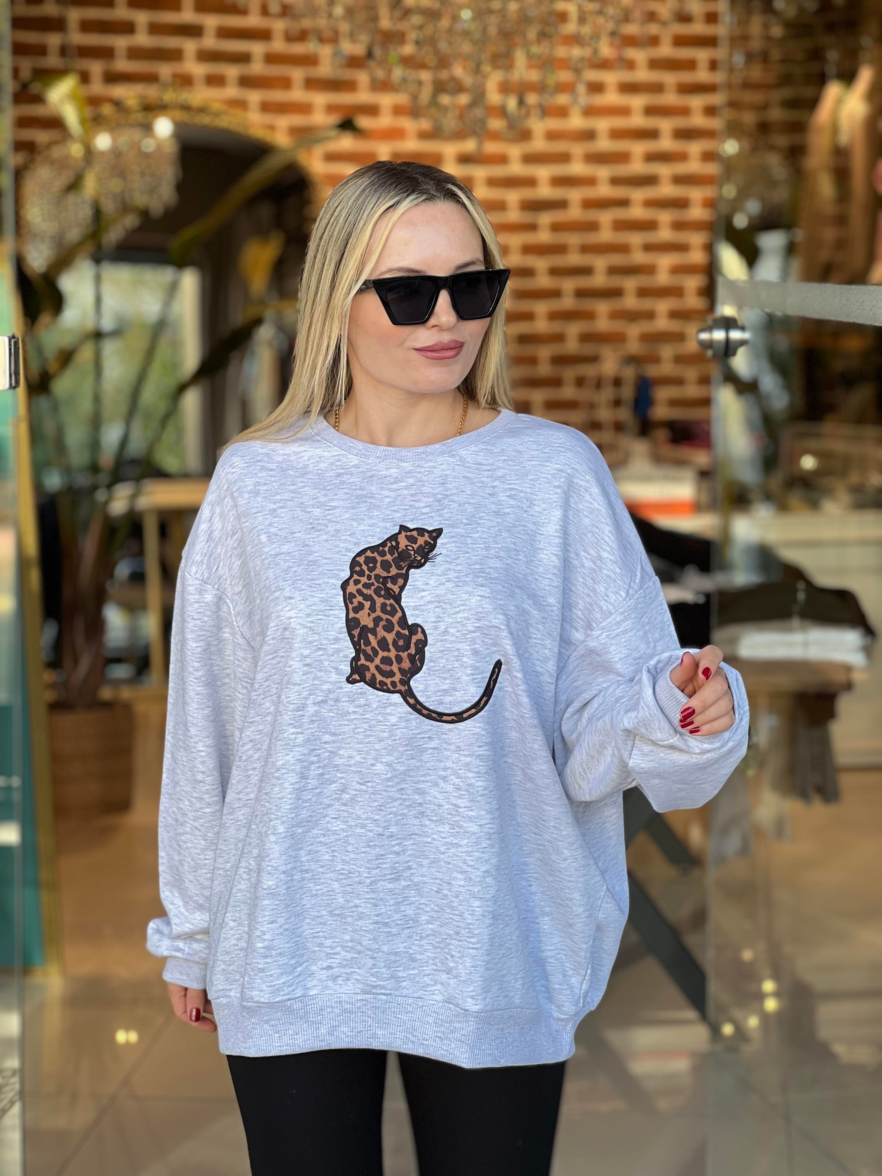 Leopar Nakışlı Gri Sweatshirt