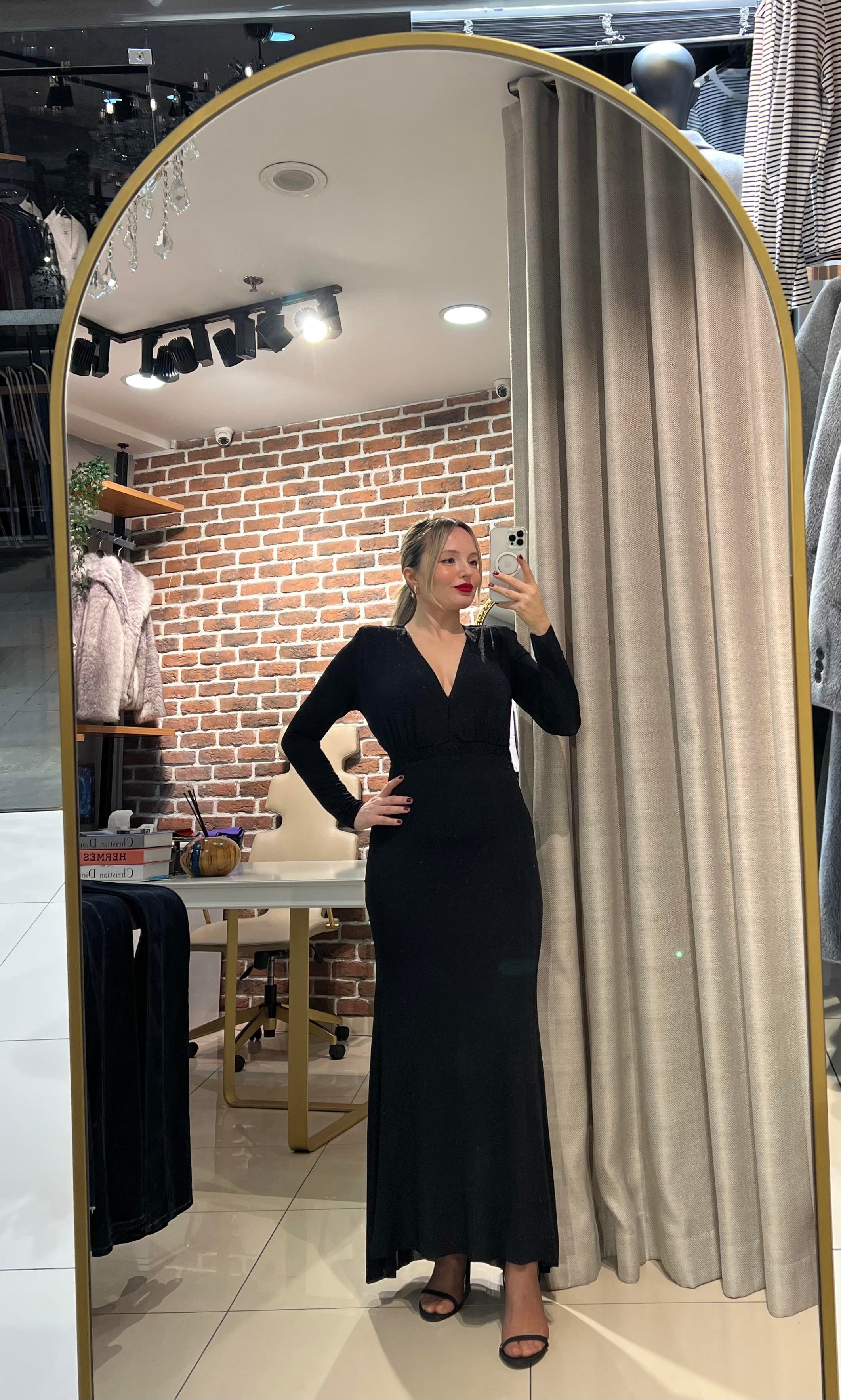 V Yaka Işıltılı Elbise