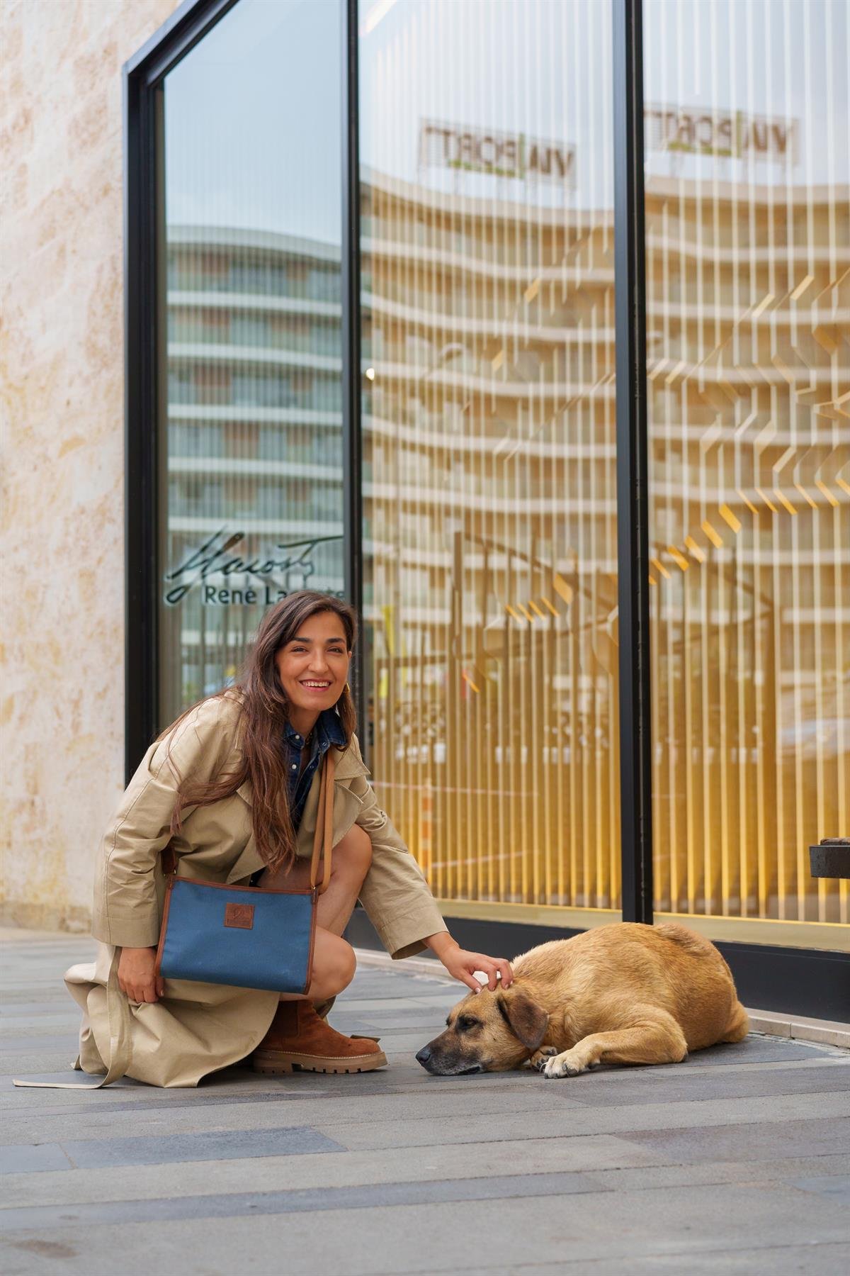 Anita Mavi Kahve Derili