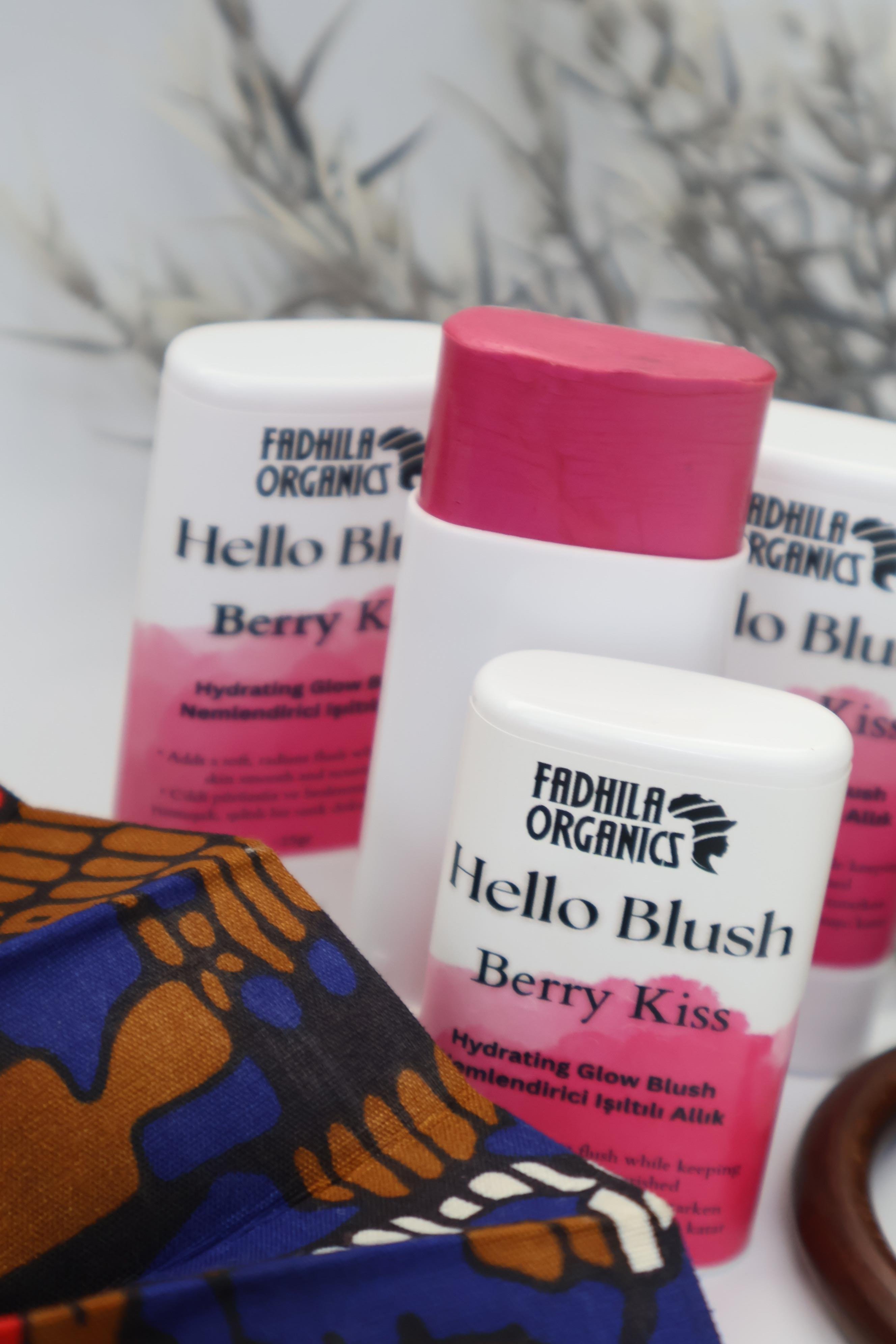 Hello Blush Doğal Işıltılı Stick Allık - Berry Kiss