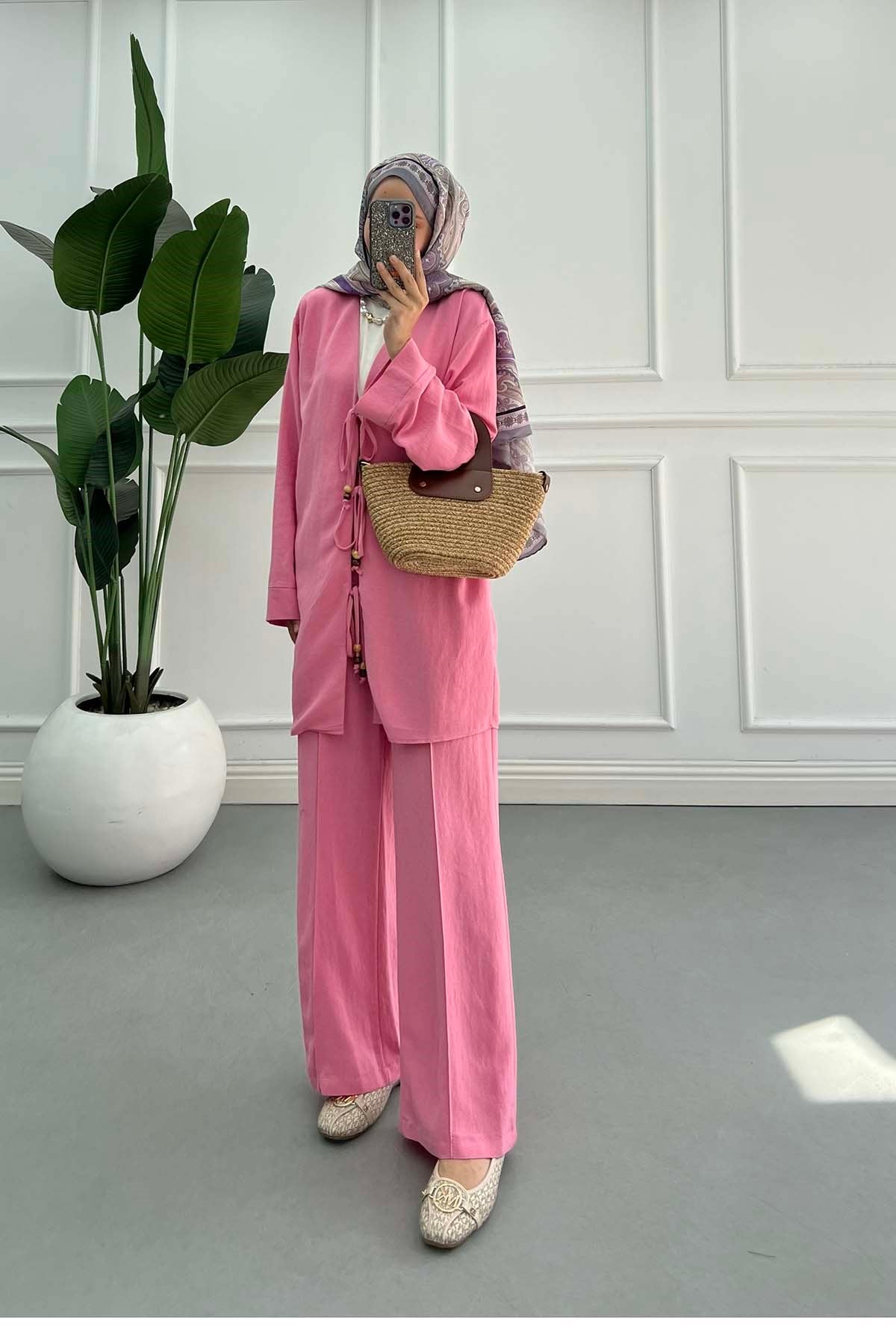 Ahşap Boncuklu Önden Bağlama Detaylı Kimono Takım Pembe