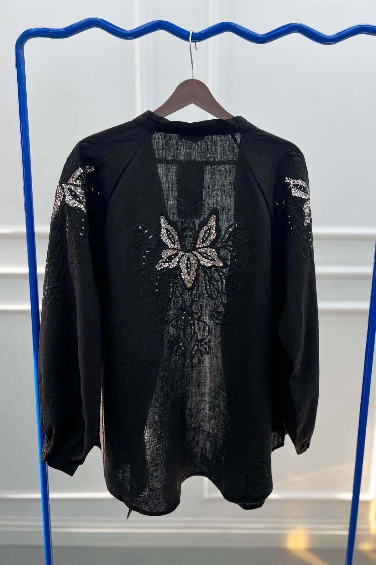 Arkası Nakışlı Pullu Kimono Siyah