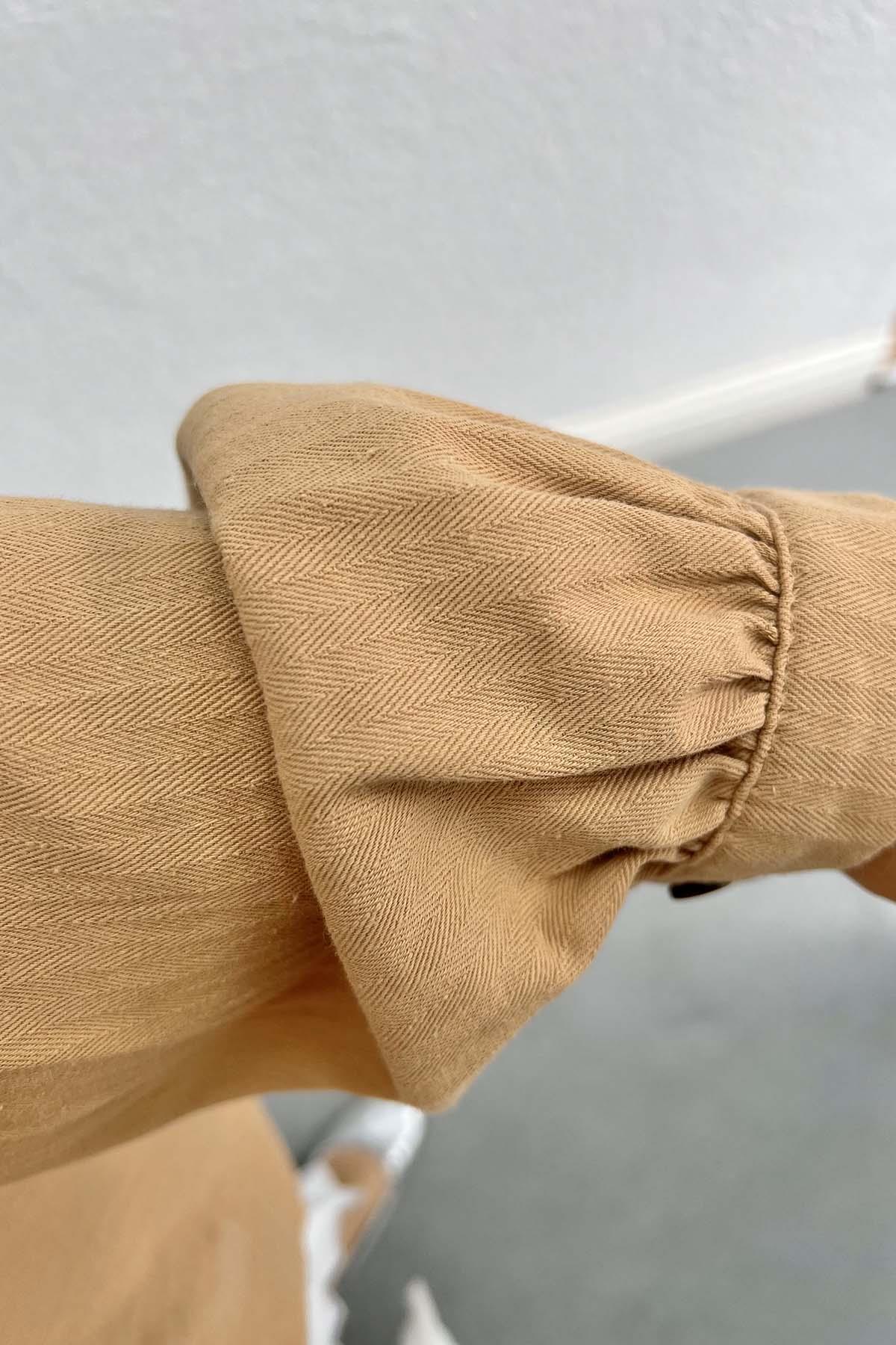 Arkası Pul İşlemeli Kimono Camel