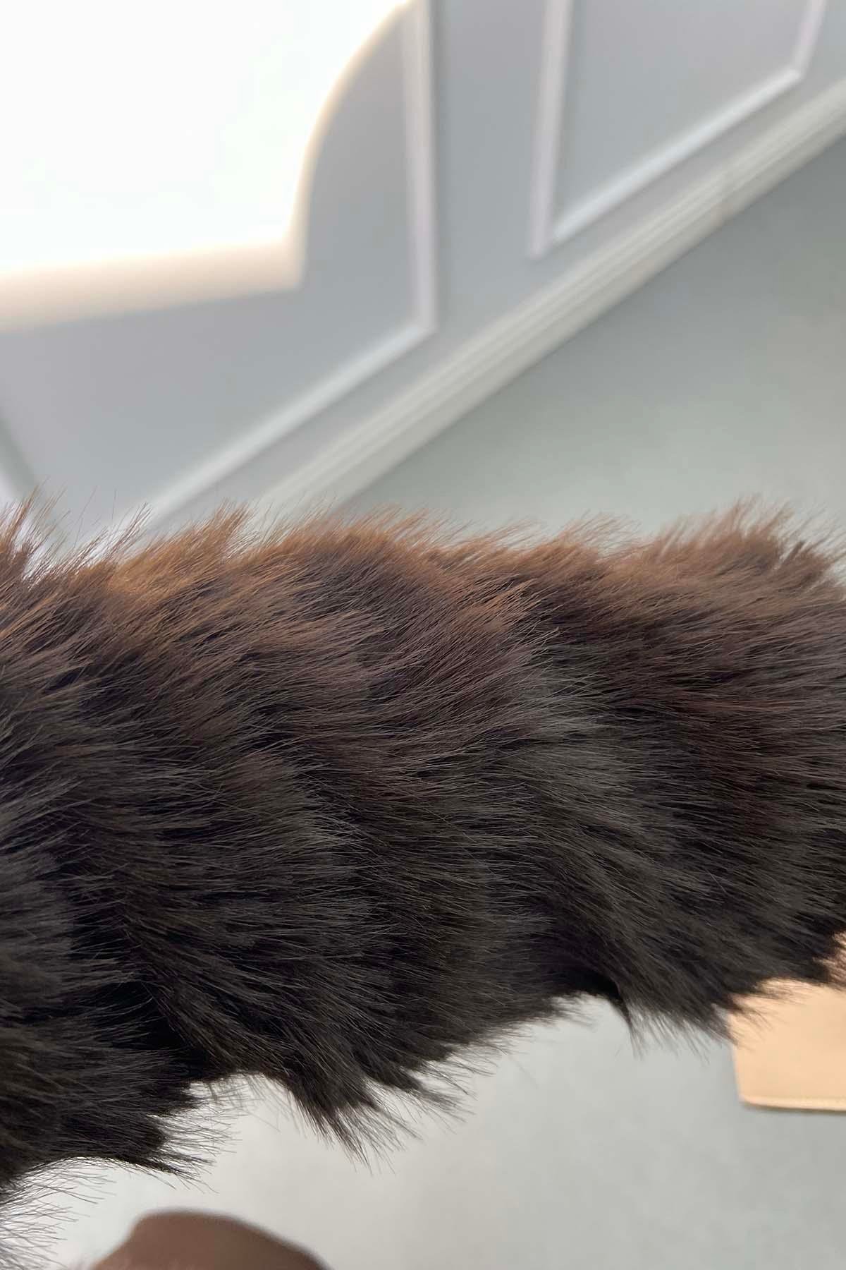Astarlı Deri Kuşaklı Peluş Ceket Kahve