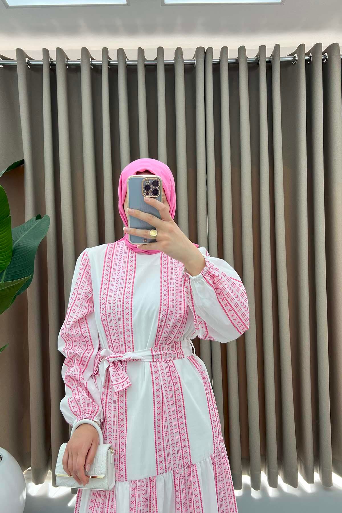 Astarlı Desenli Elbise Pembe