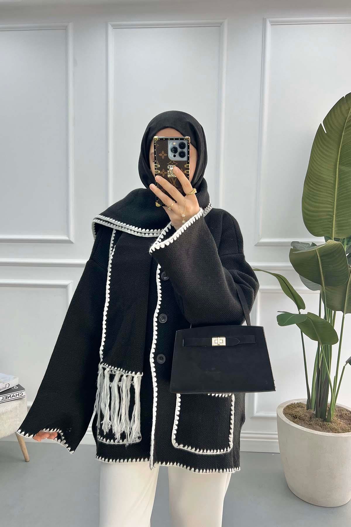 Atkılı Pinterest Hırka Siyah