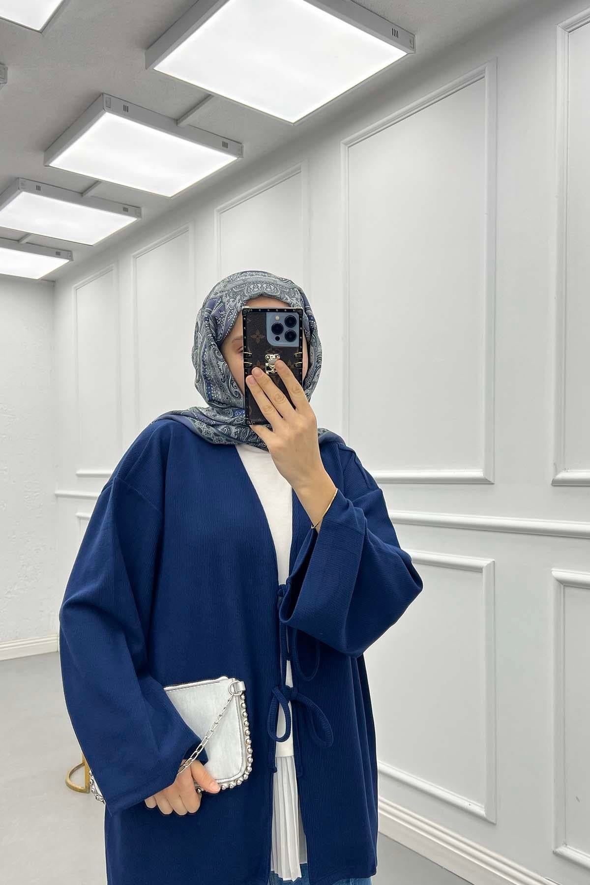 Bağcık Detaylı Kimono Hırka Lacivert
