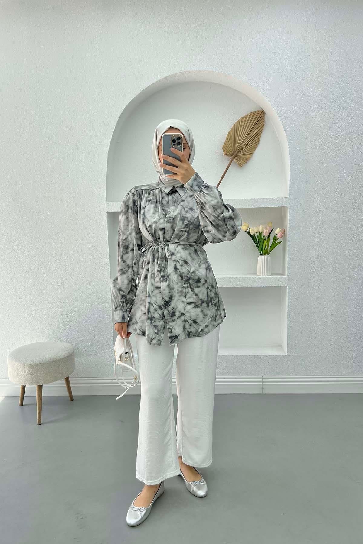 Batik Desen Parlak Bluz Gri