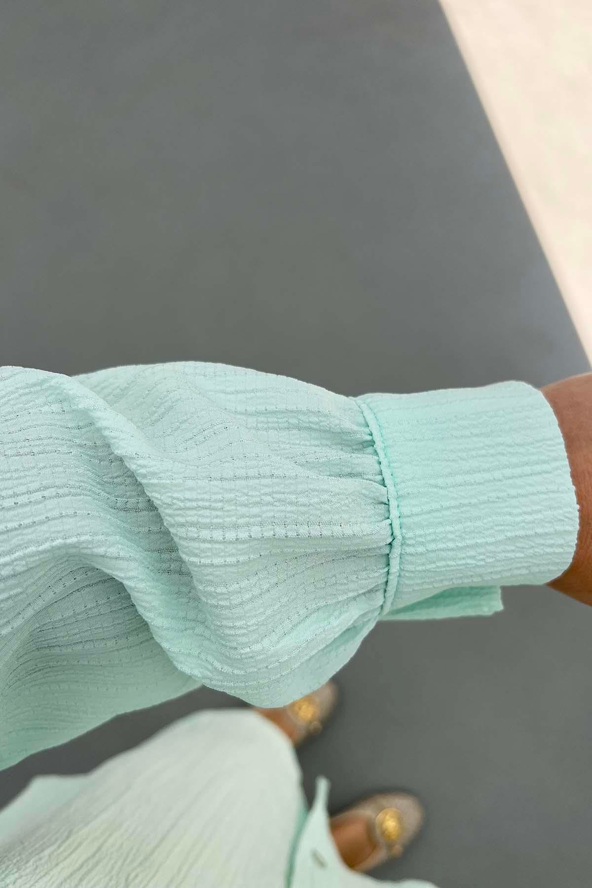 Bebe Yaka Fiyonklu Gömlek Su Yeşili