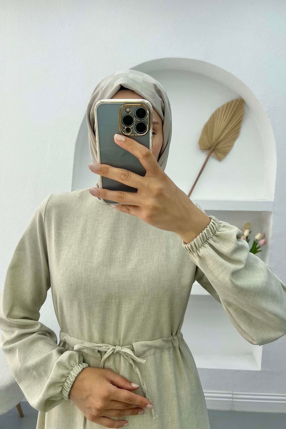 Bel Büzgülü Elbise Taş