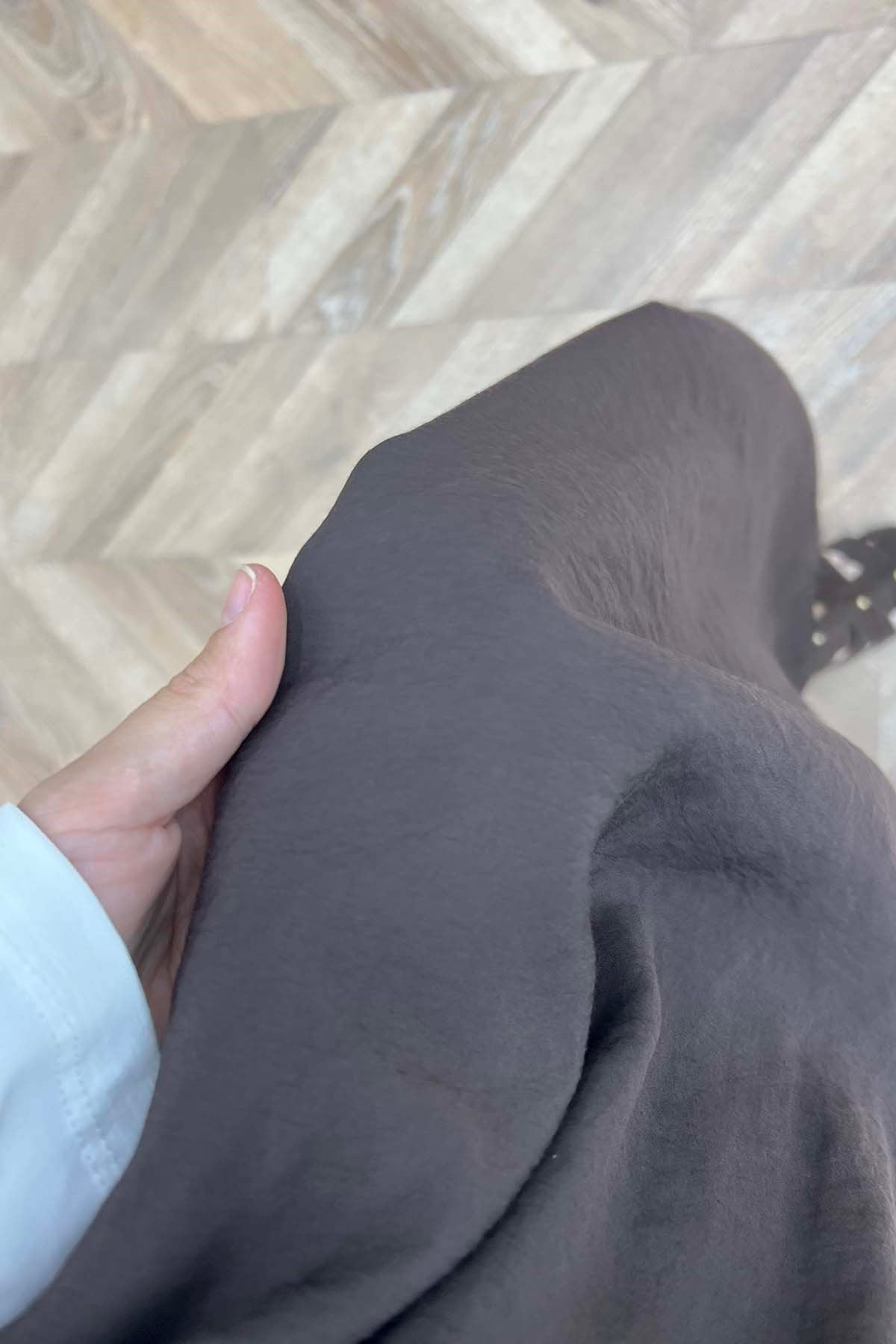 Bel Lastikli Dökümlü Modal Pantalon Kahve